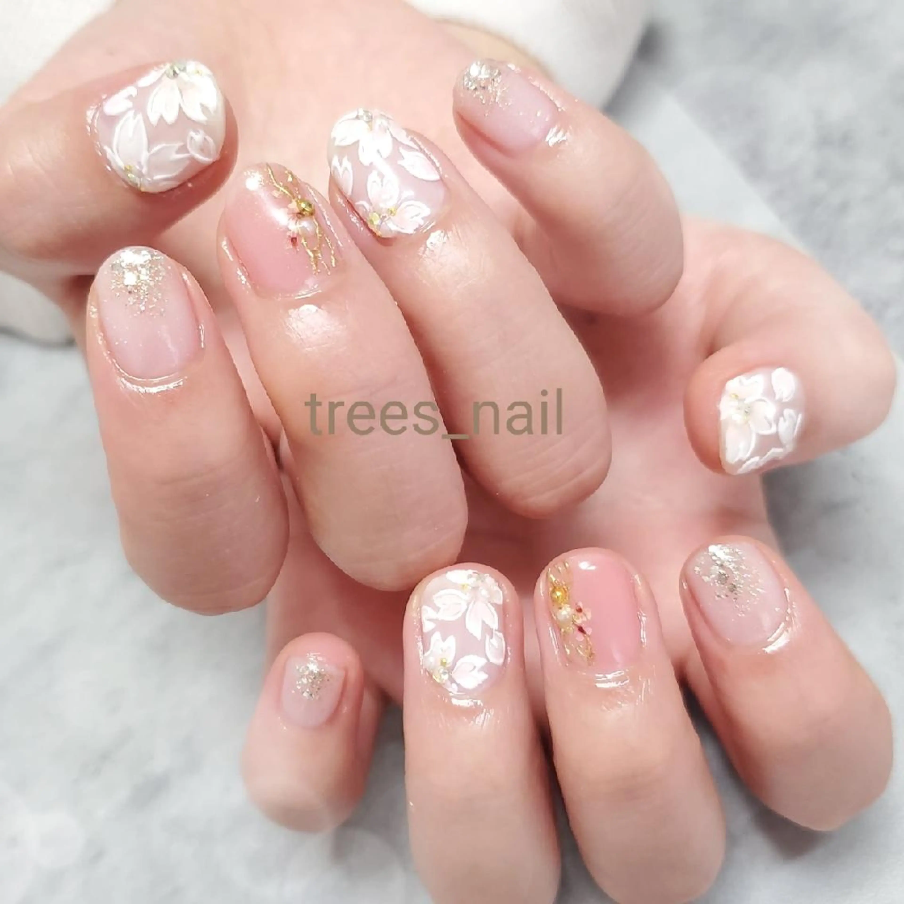 ネイル trees_ nailのネイルデザイン