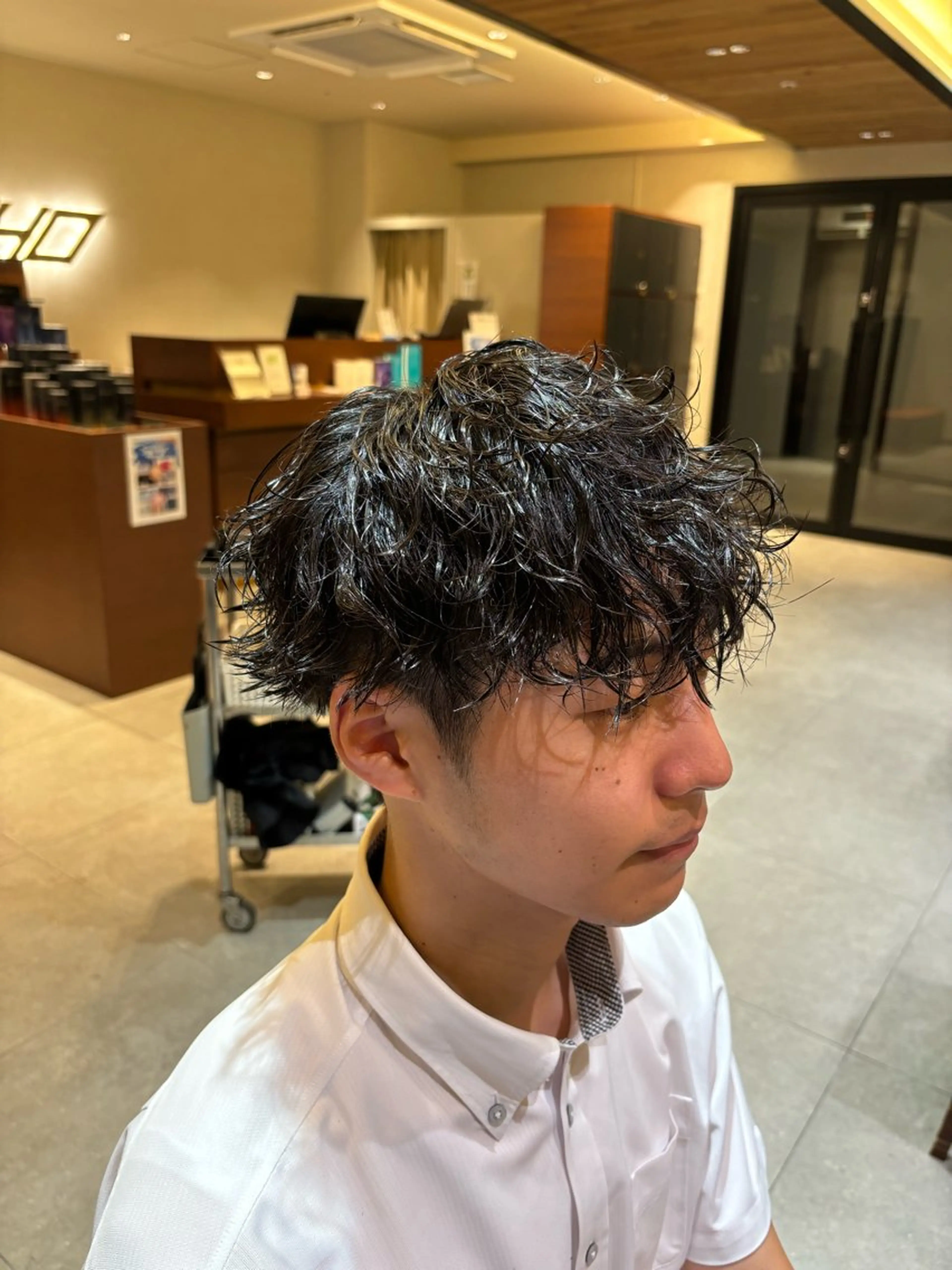 パーマ メンズ FURUSHO所属・透明感カラー/ ツイスパ/小倉悠佑のヘアスタイル