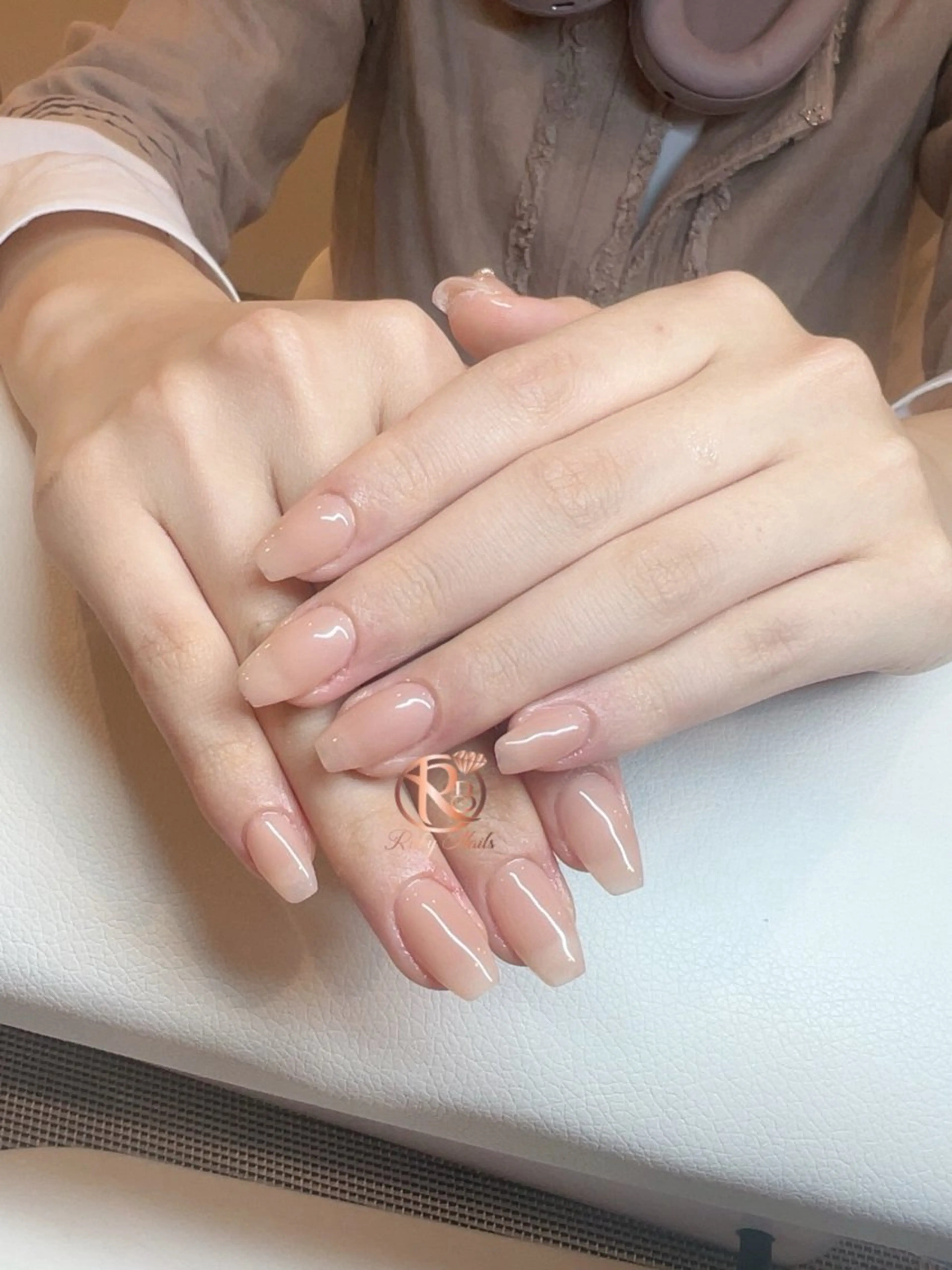 ネイル グラデーション キラキラネイル ピンク 春ネイル ワンホンネイル ハンドネイル RUBY Nail 日暮里店のネイルデザイン