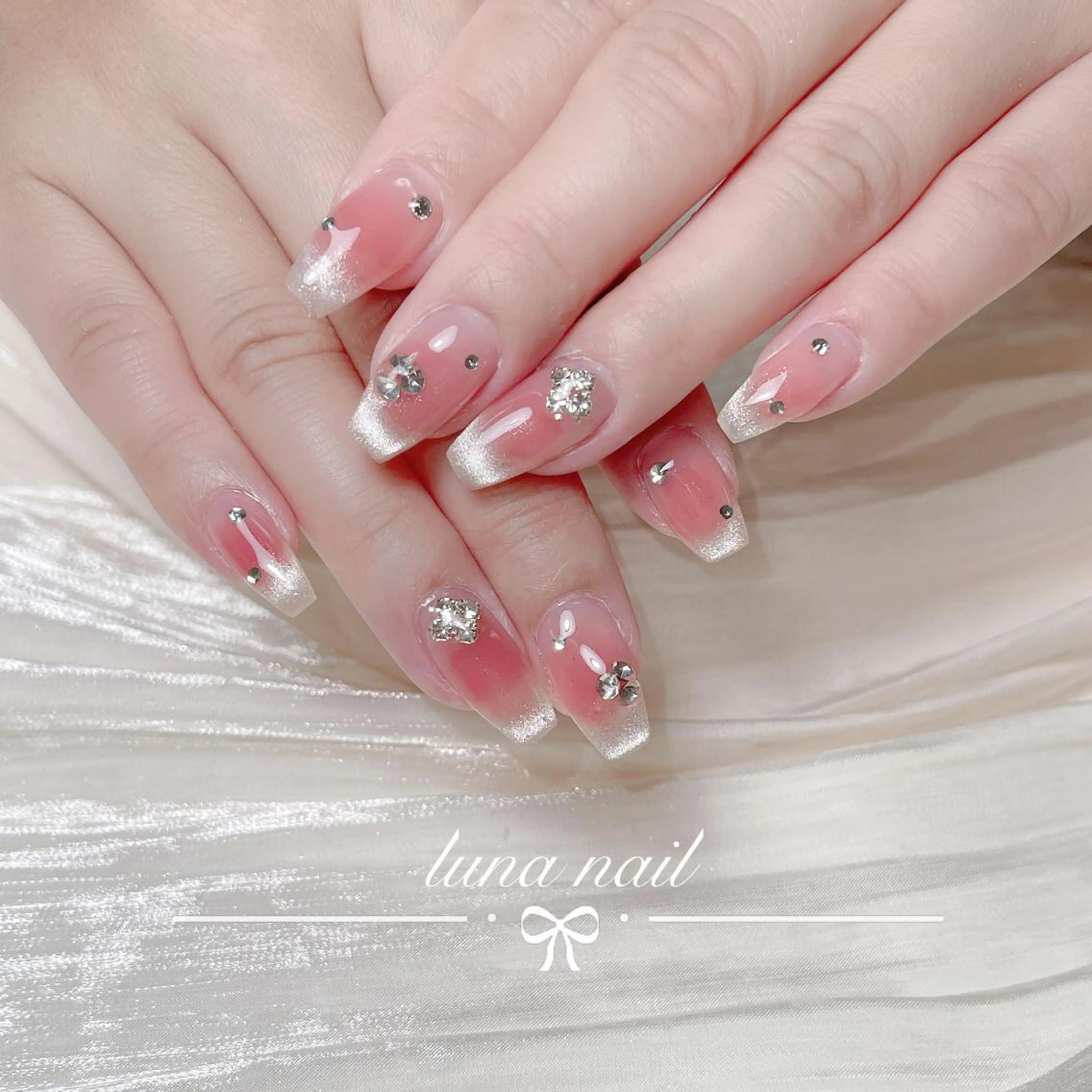 ネイル luna nail ＆eyelashのネイルデザイン