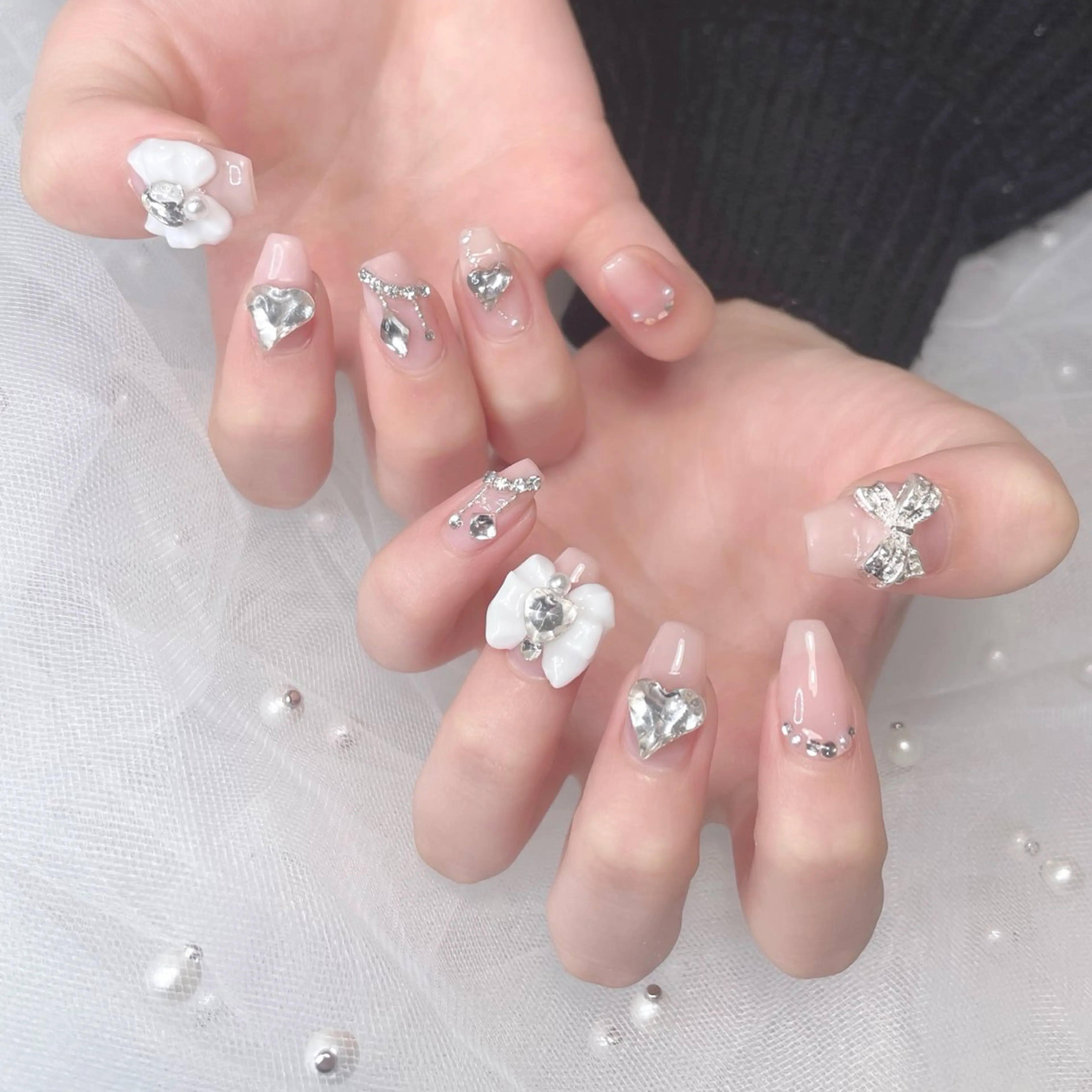 ネイル キラキラネイル SARA _nailのネイルデザイン