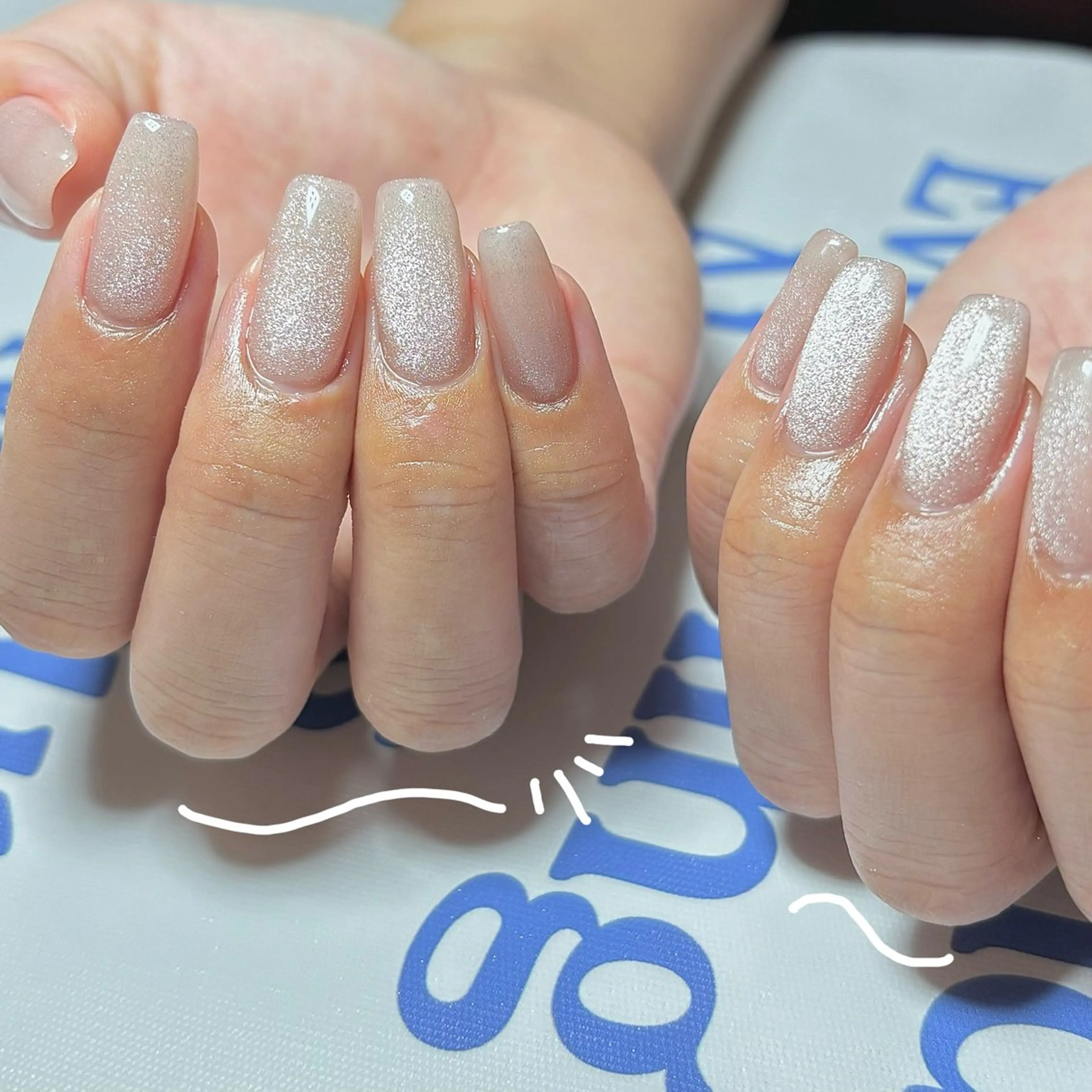 ネイル ジェルネイル マグネットネイル ワンカラーネイル ハンドネイル Nailsalon BLOOM🌷 山崎のネイルデザイン