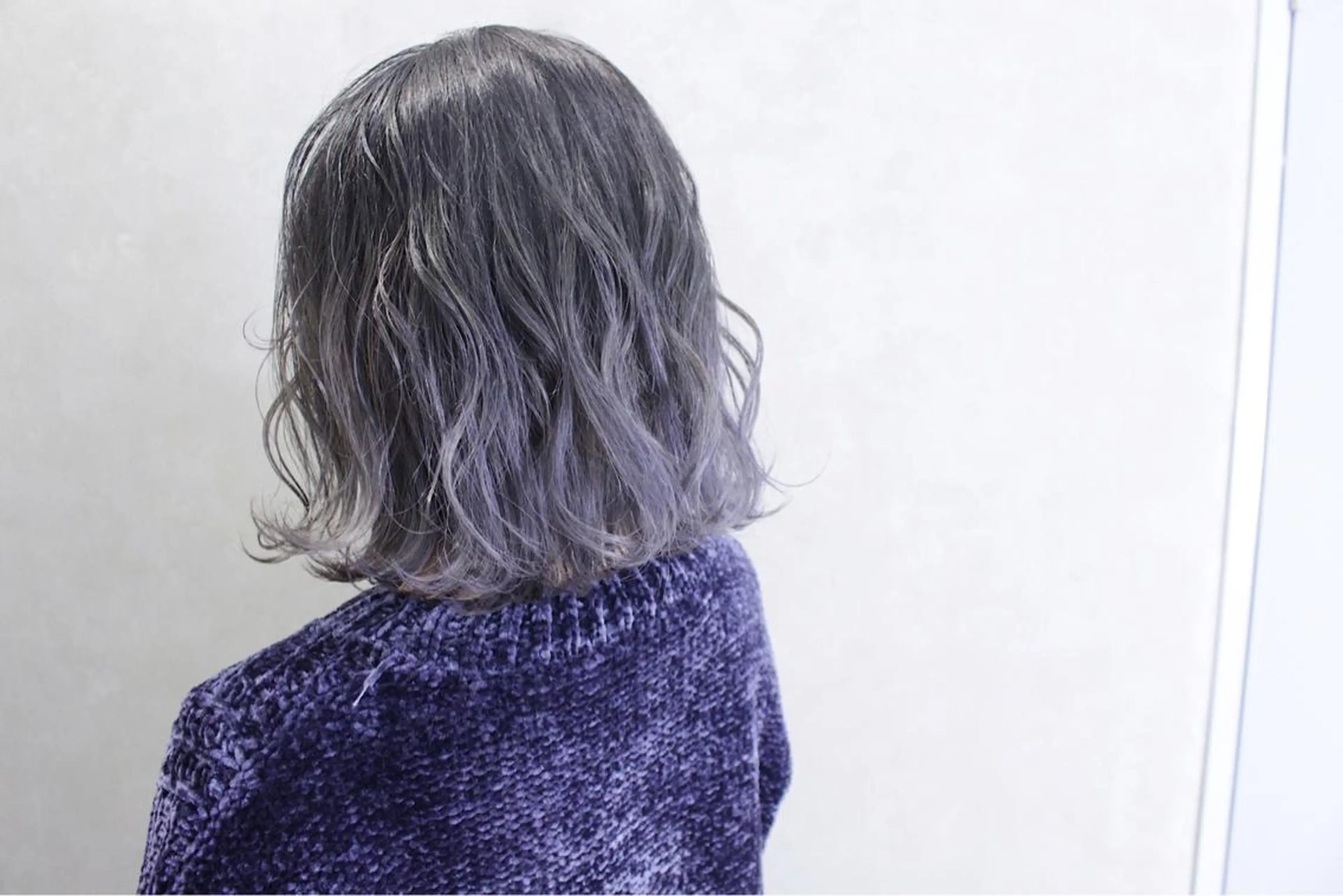 ショート カラー ヘアアレンジ グラデーションカラー シルバー ヘアカラー トリートメント lani 天神大名/ブリーチのヘアスタイル