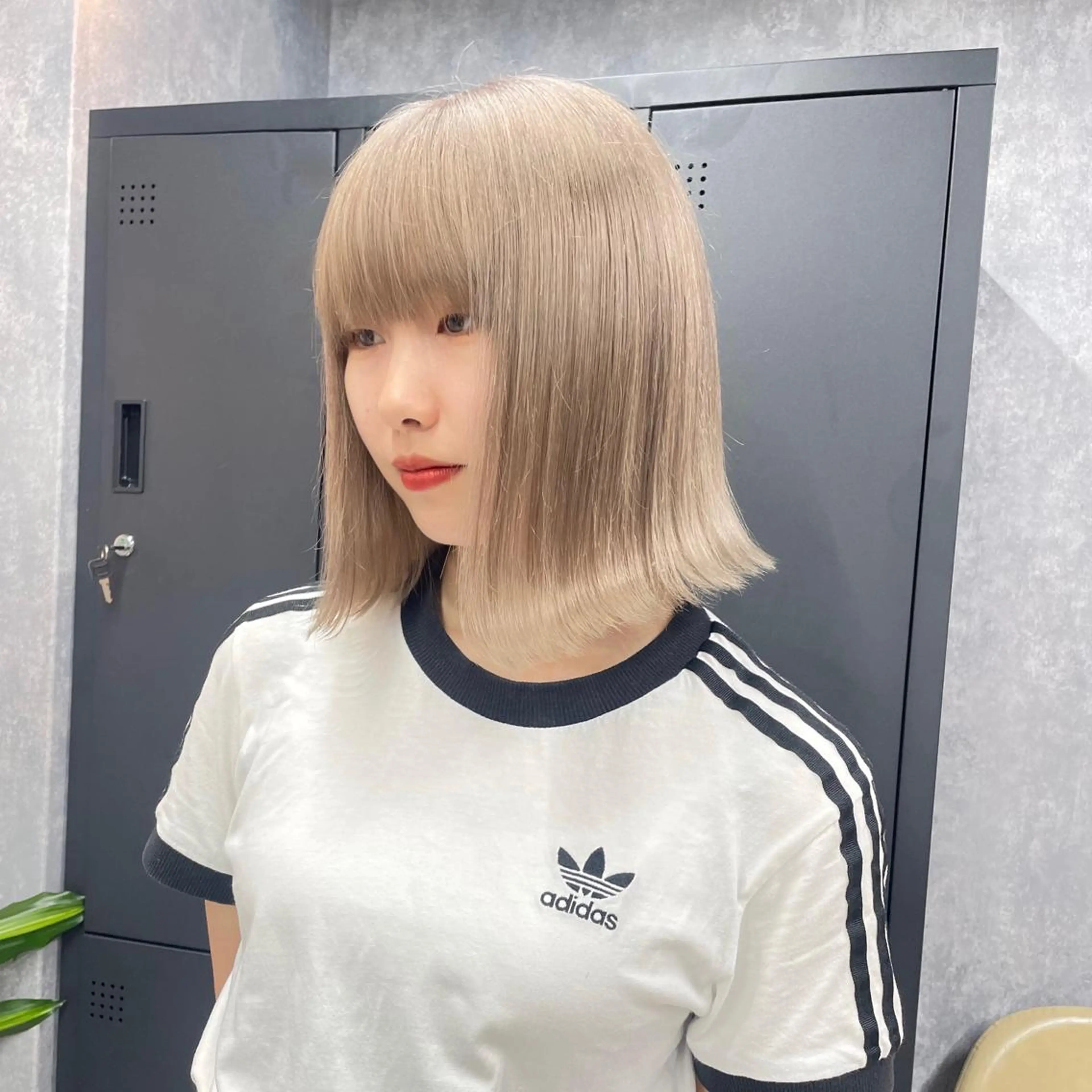 ミディアム 宮城 ほのかのヘアスタイル