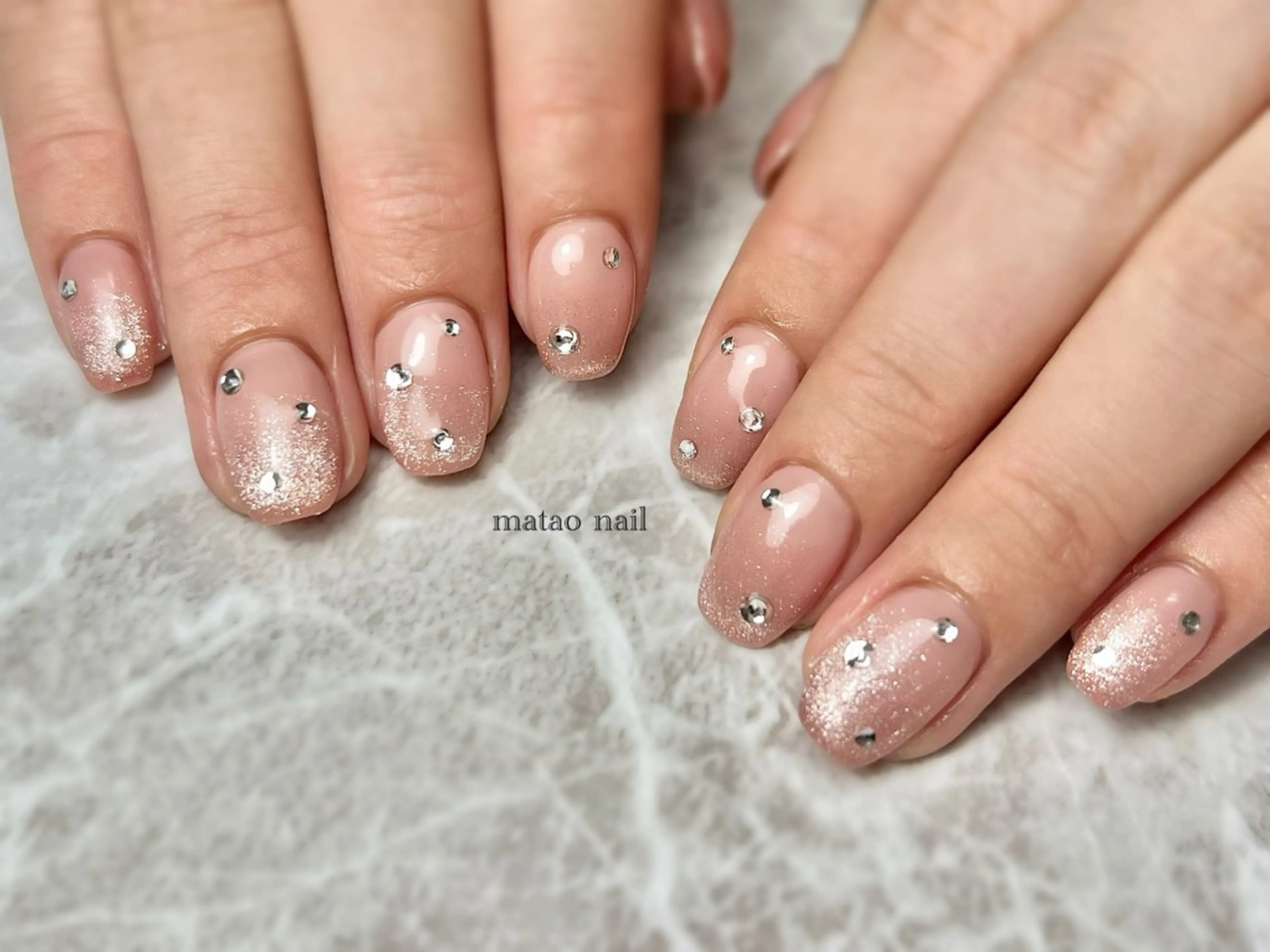 ネイル キラキラネイル マグネットネイル ストーンネイル ハンドネイル フットネイル matao nailのネイルデザイン