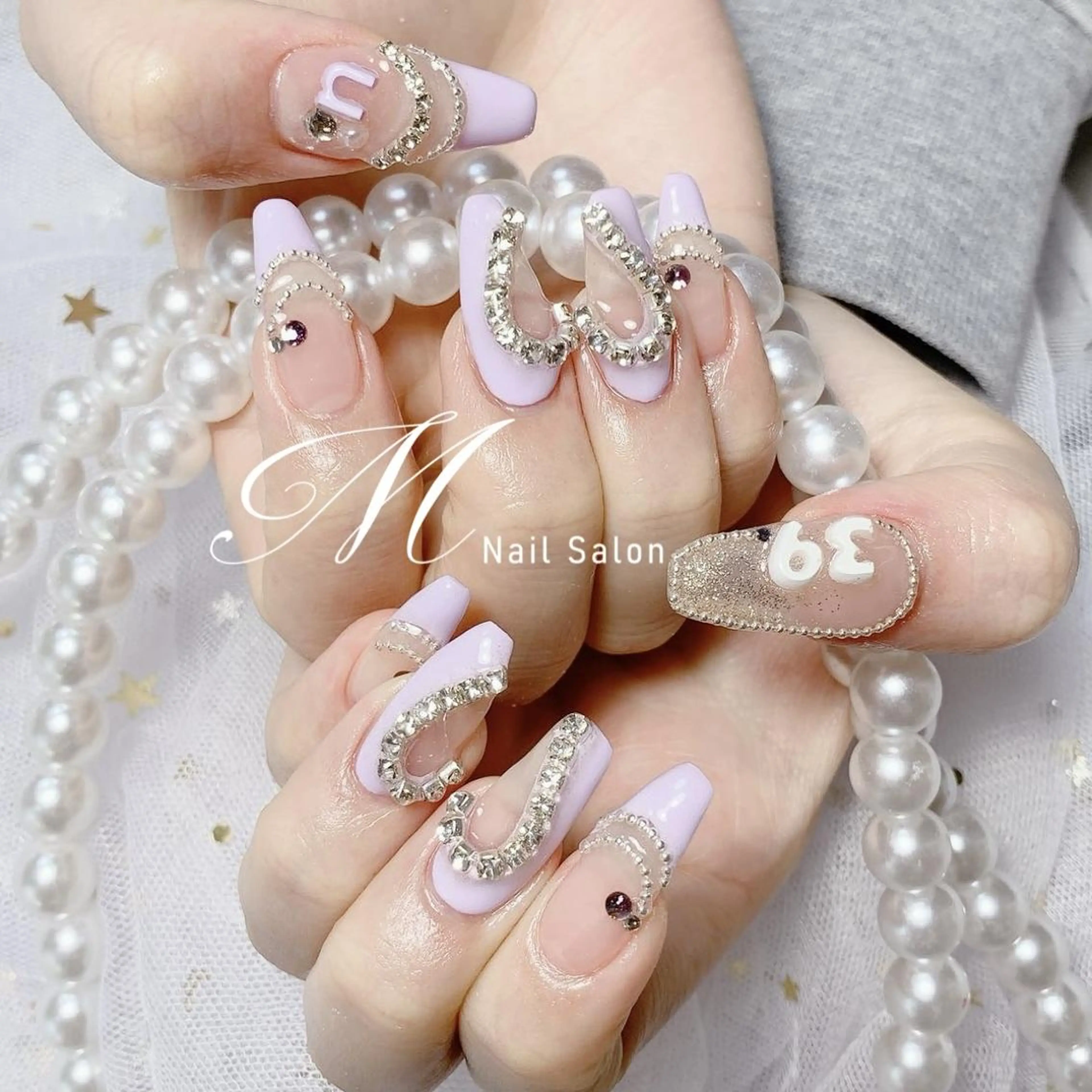 ネイル MNailパラ取扱店 🦋キャンペーン中✨のネイルデザイン