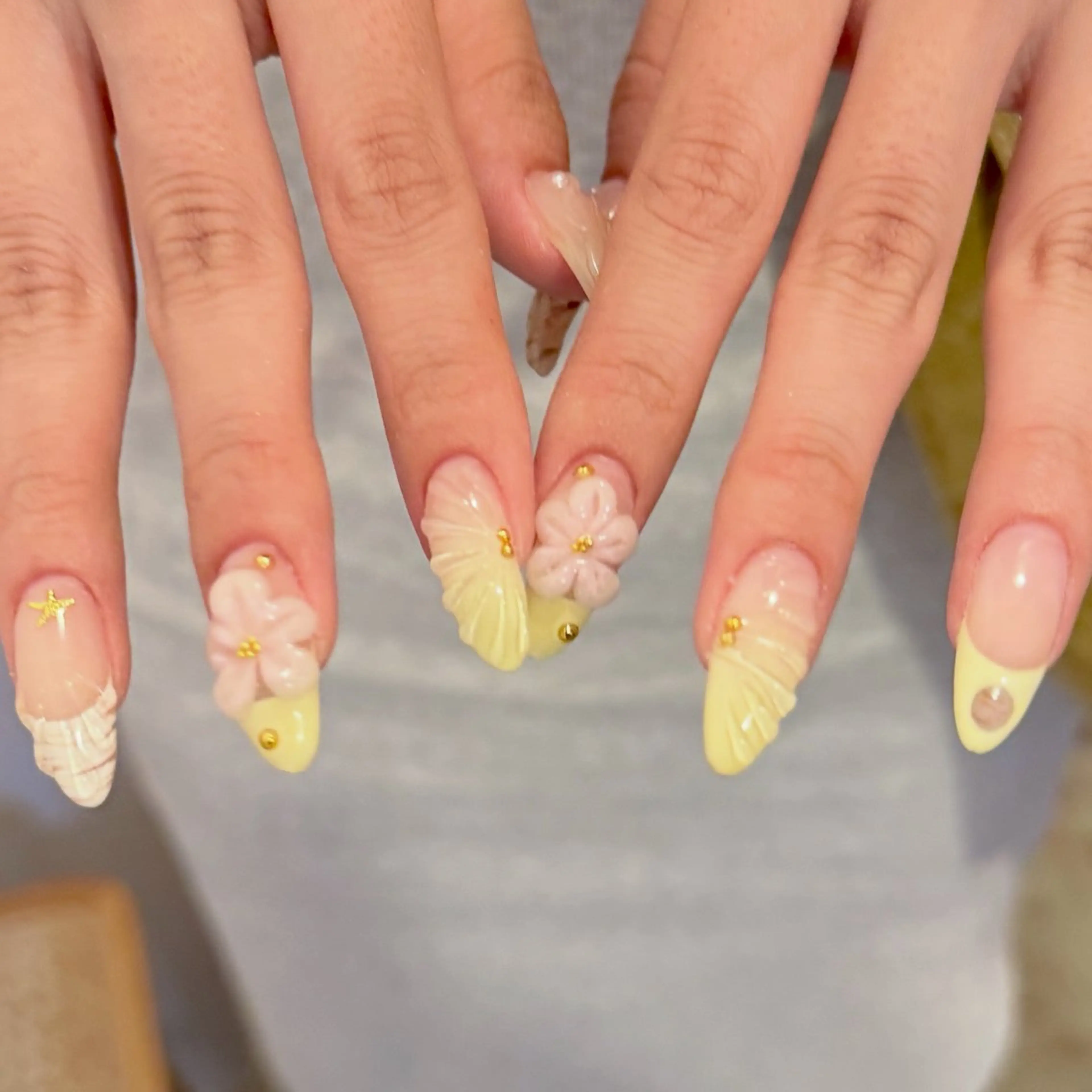 ネイル ハンドネイル フットネイル こと /art nailのネイルデザイン