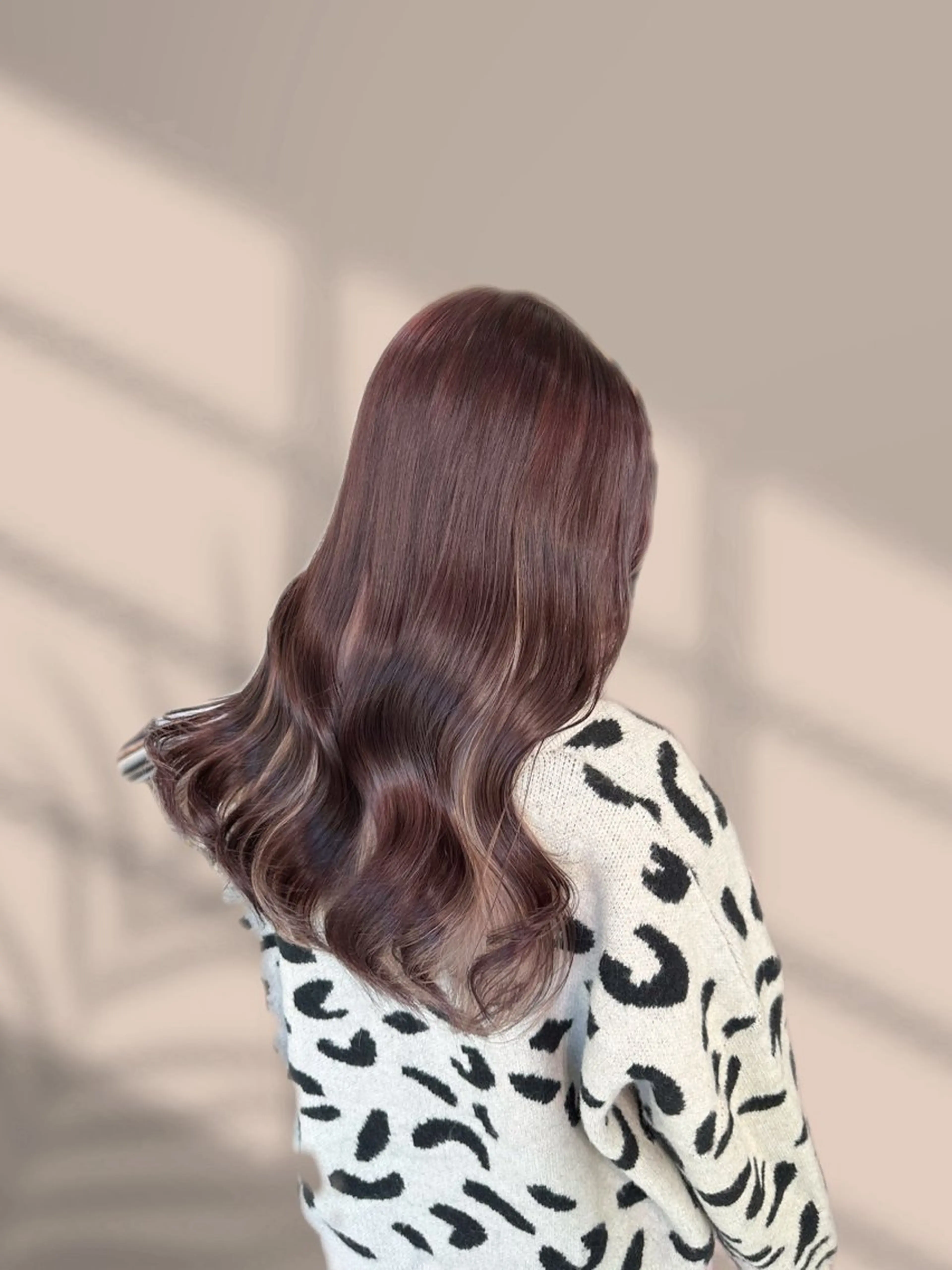 セミロング カラー ヘアカラー くすみミルクティー／ ブラウン🪡TOWAのヘアスタイル