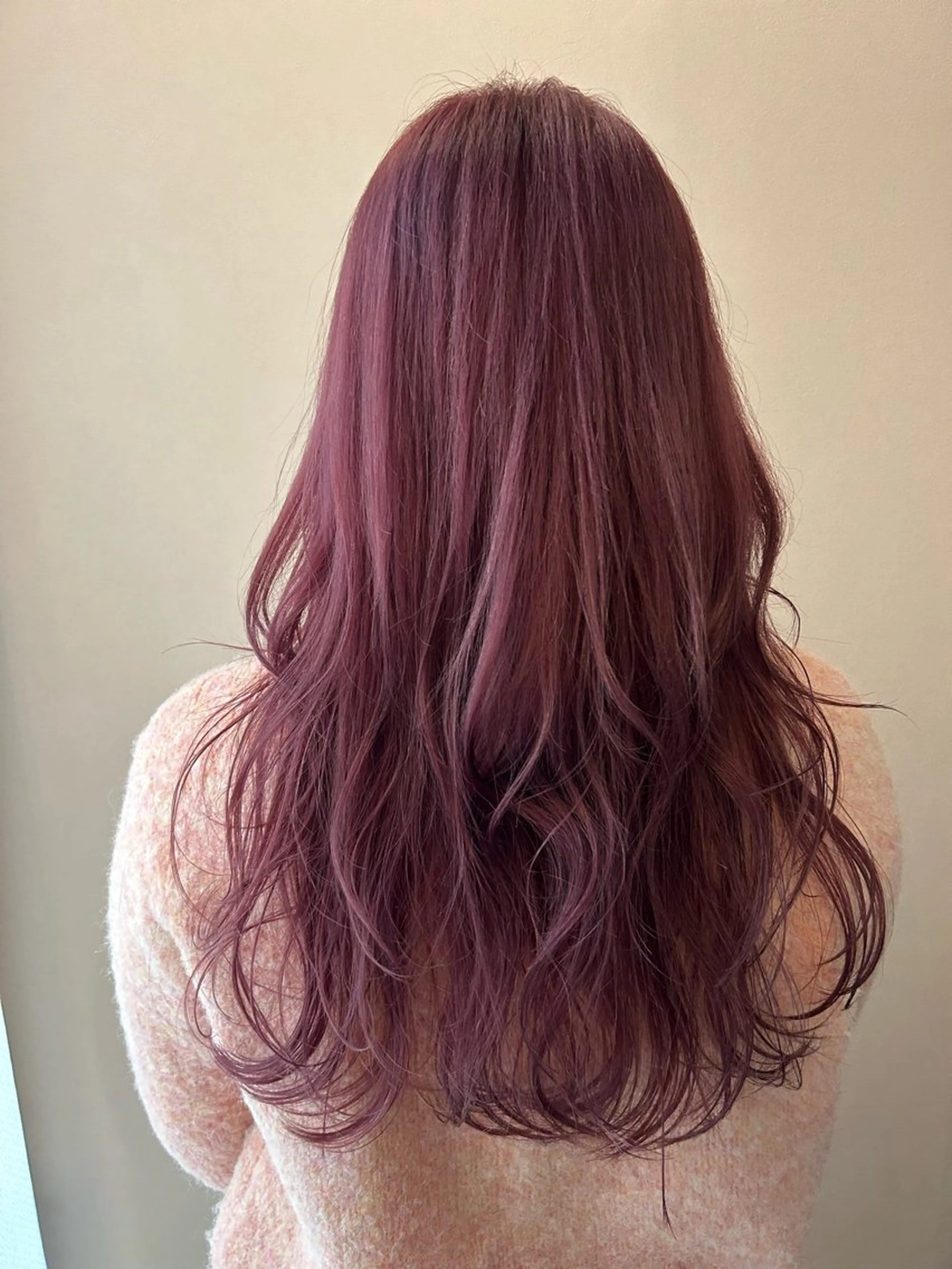 ロング カラー ブリーチ ラベンダーカラー ラベンダーピンク ピンクカラー カット ヘアカラー トリートメント hub hair レイヤー/透明感のヘアスタイル