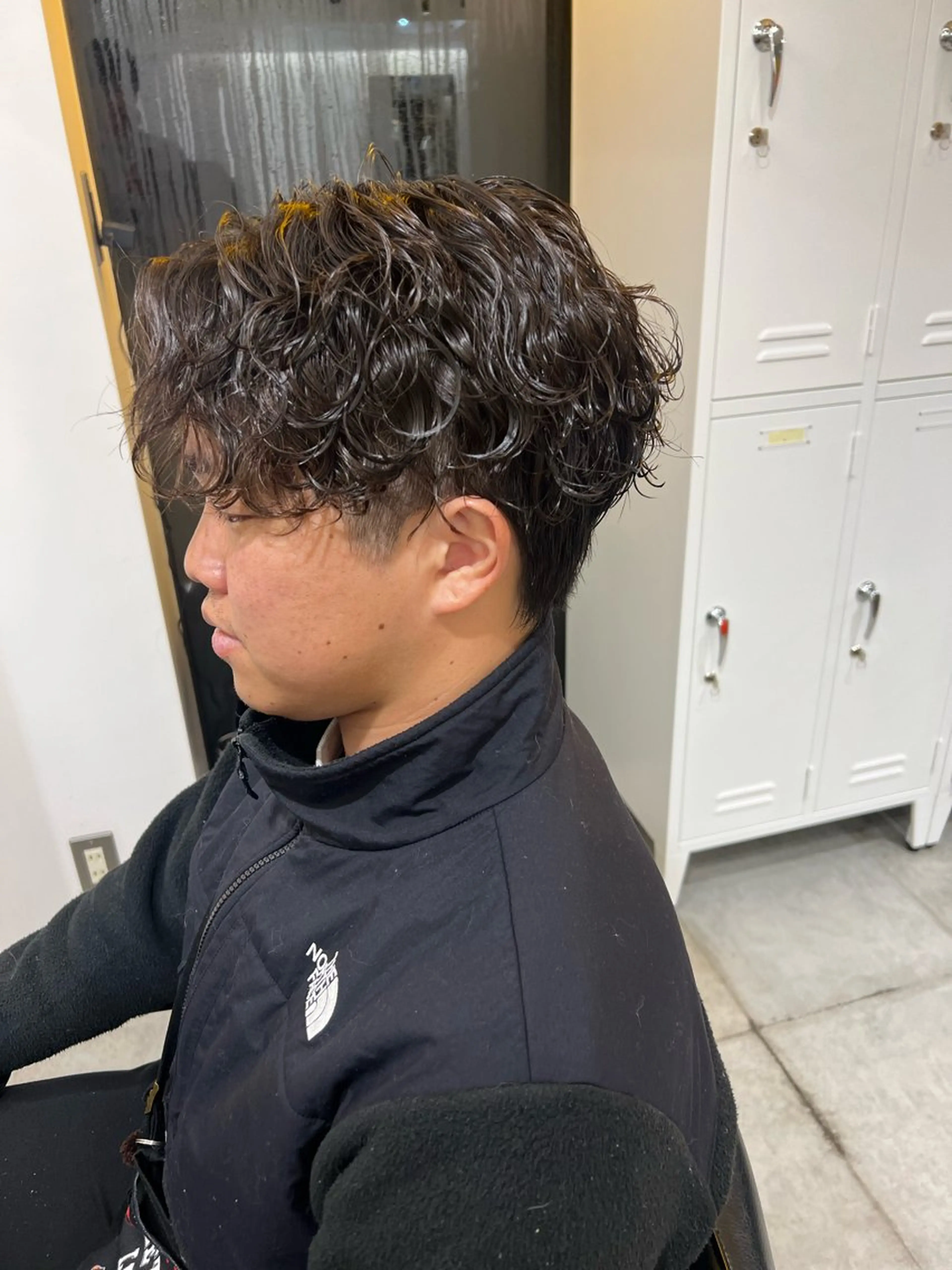 パーマ メンズ fifth神宮前 HIN★T★のヘアスタイル