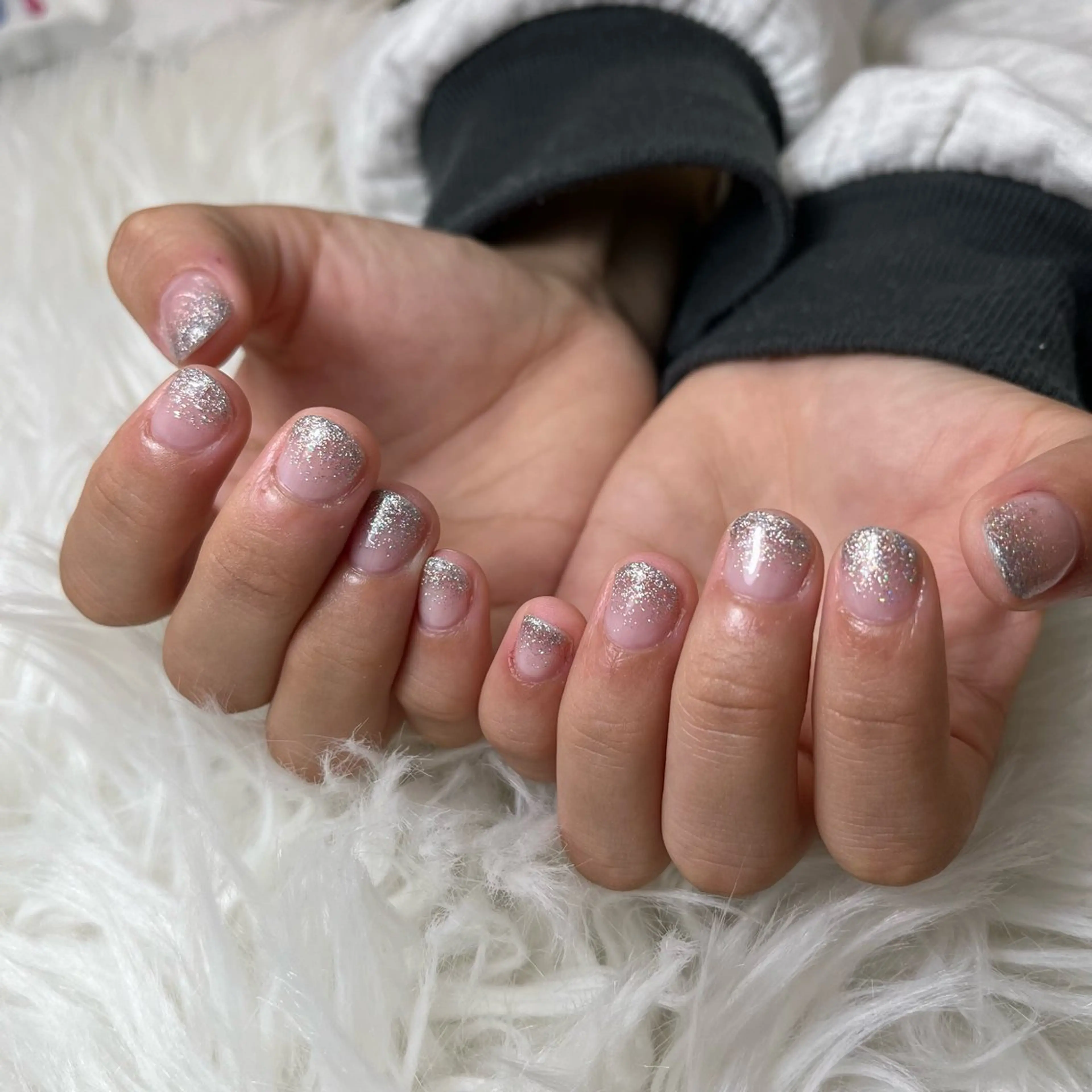 ネイル グラデーション ラメ(グリッター) ラメグラデーション nail salon &e ayanoのネイルデザイン
