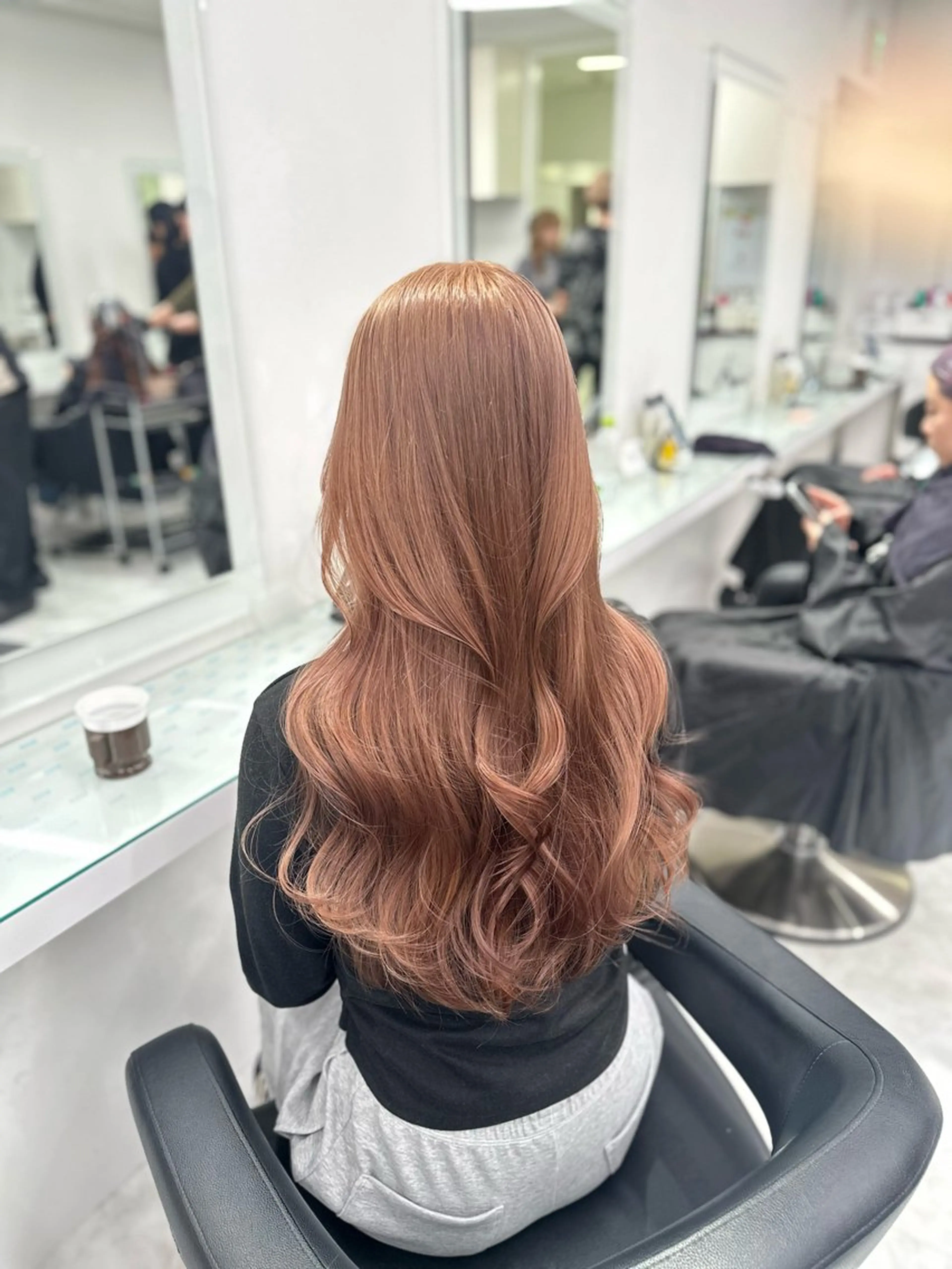 ロング カラー ヘアカラー トリートメント ヘッドスパ ヘアセット ❄最強かわいいカラー ❄️MINA❄️のヘアスタイル