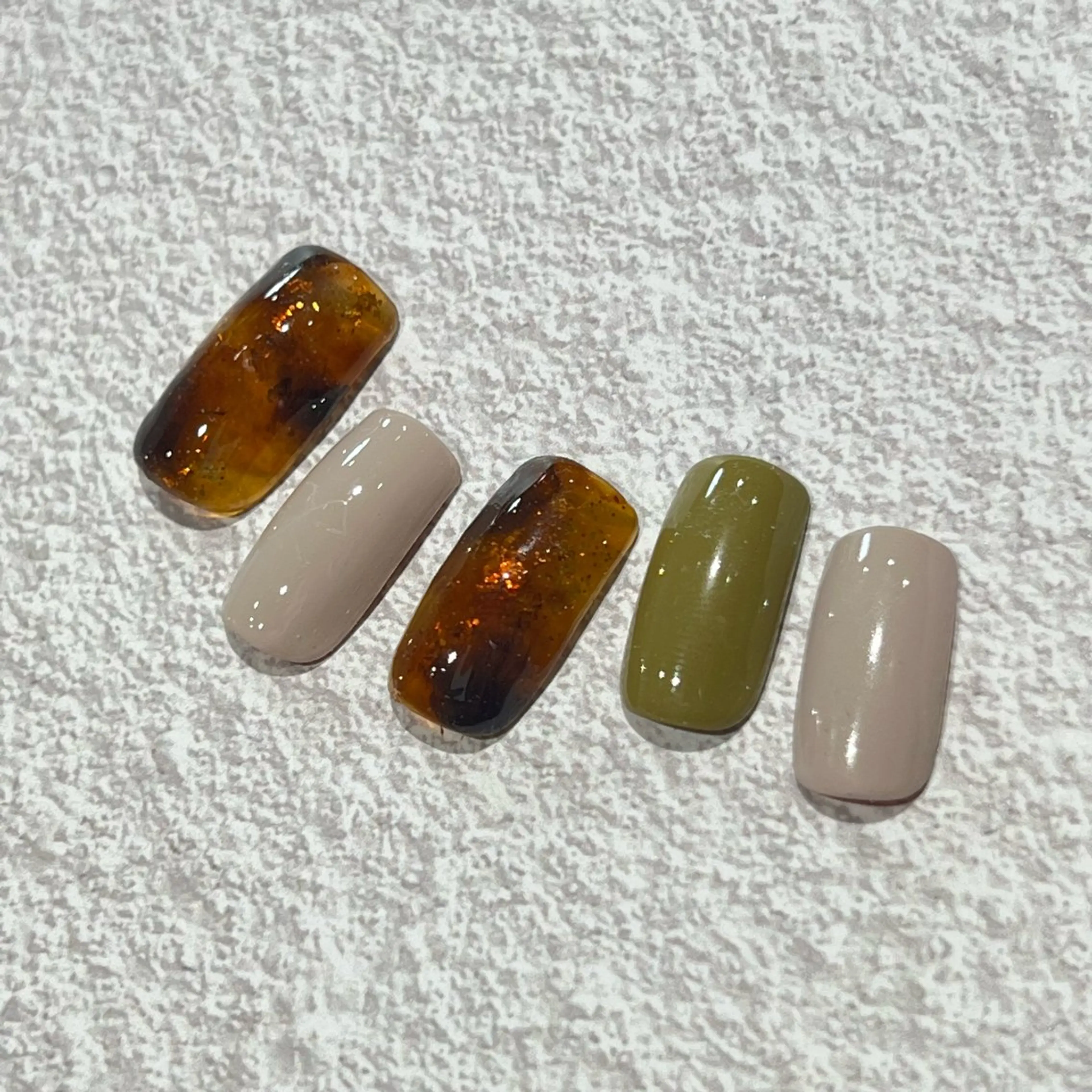 ネイル ハンドネイル OAKたまプラ ANZUのネイルデザイン