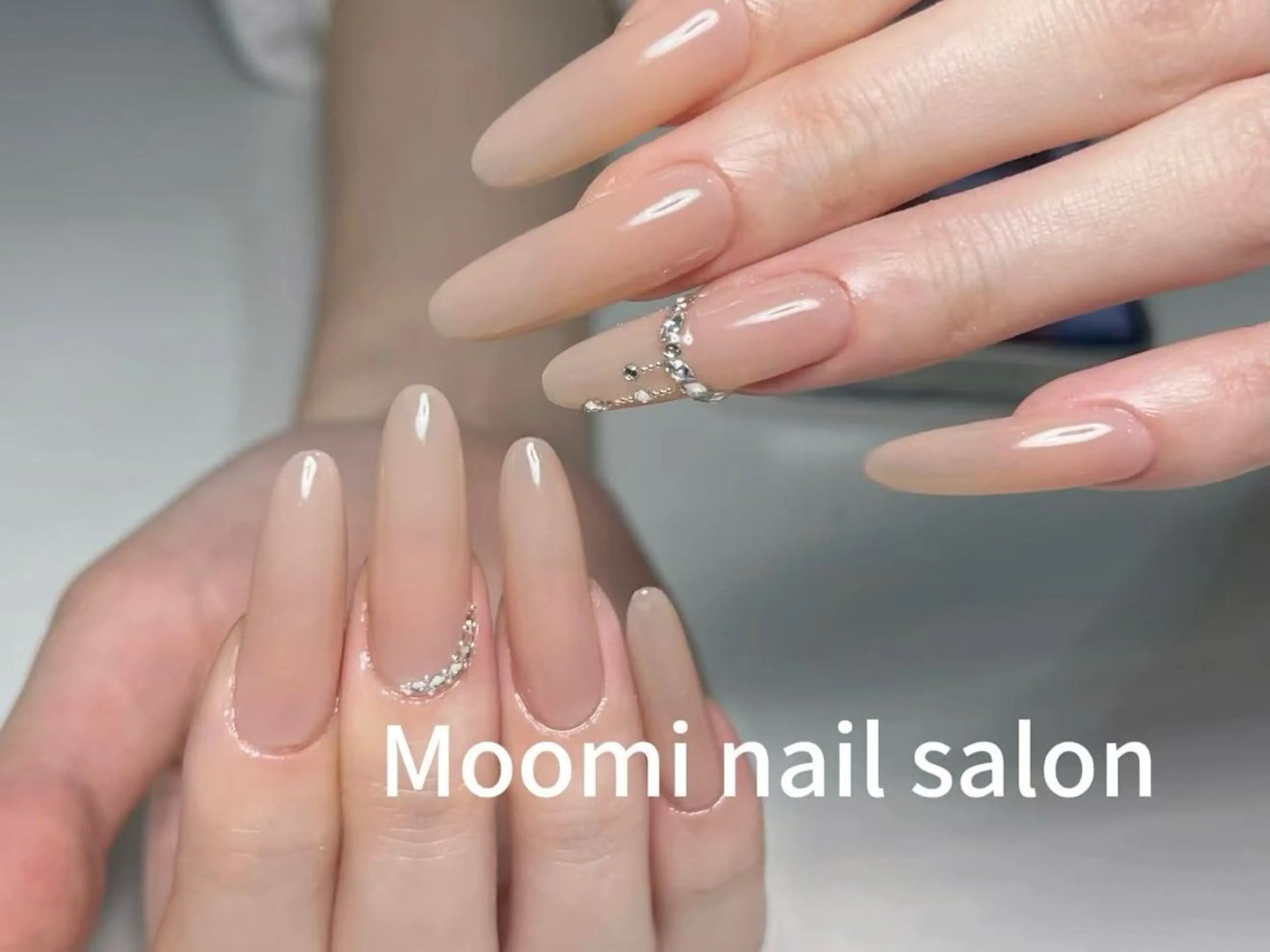 ロング ハンドネイル moomi ゆりのネイルデザイン