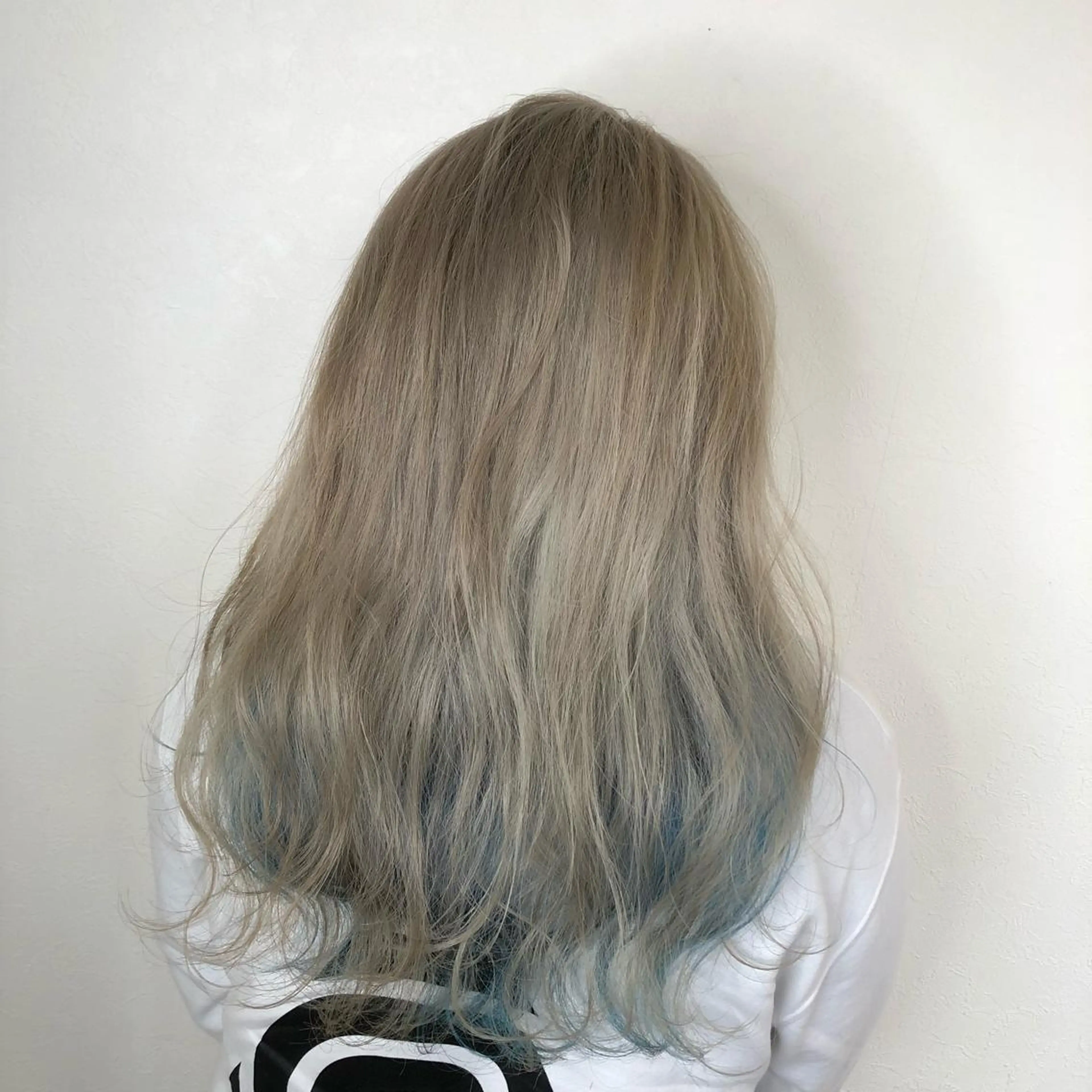 セミロング カラー 4-rest garden （フォーレストガーデン）所属・金井 直樹のヘアスタイル