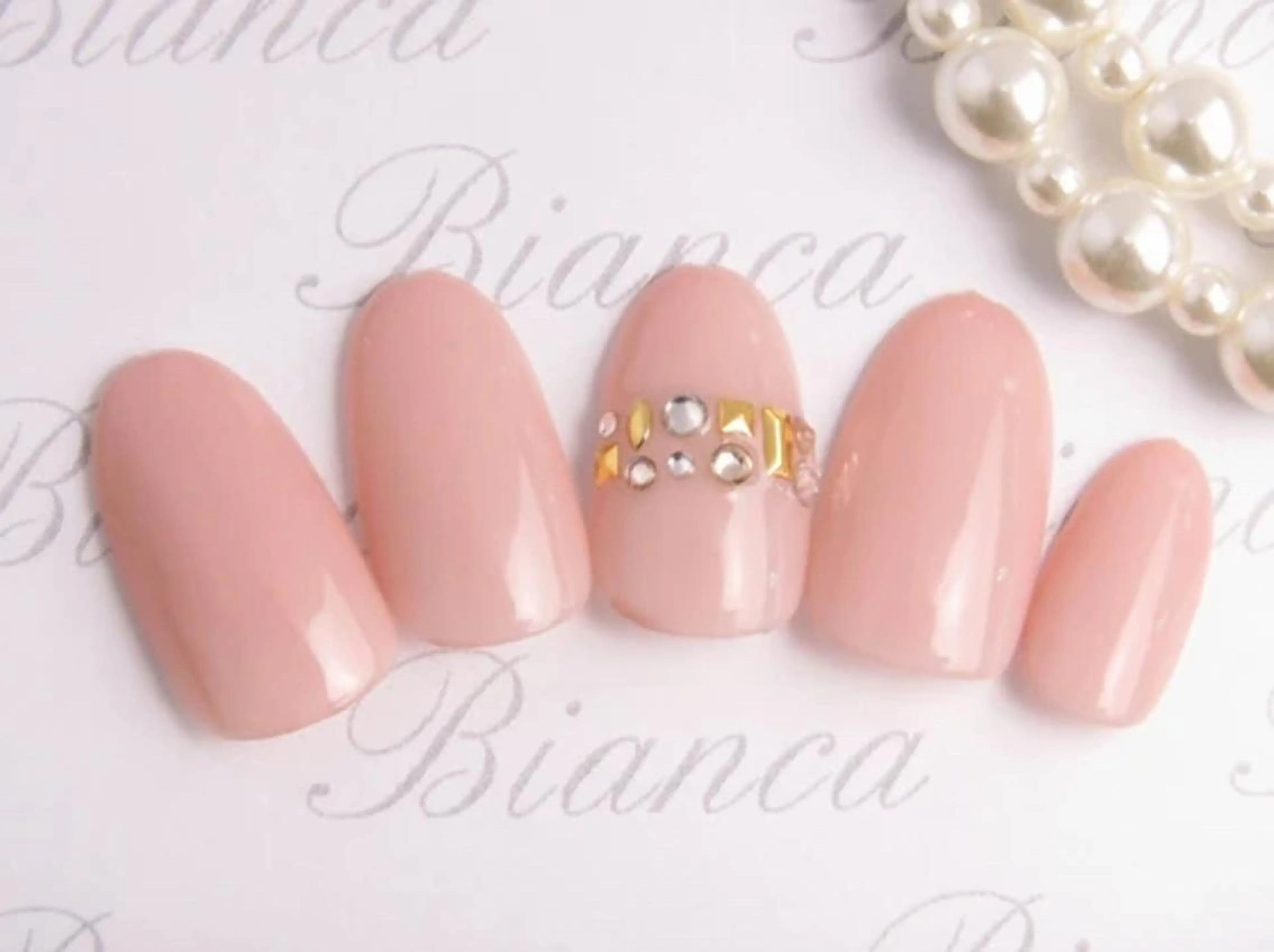 ネイル ジェルネイル オフィスネイル パラジェル Bianca 名駅店 rinnのネイルデザイン