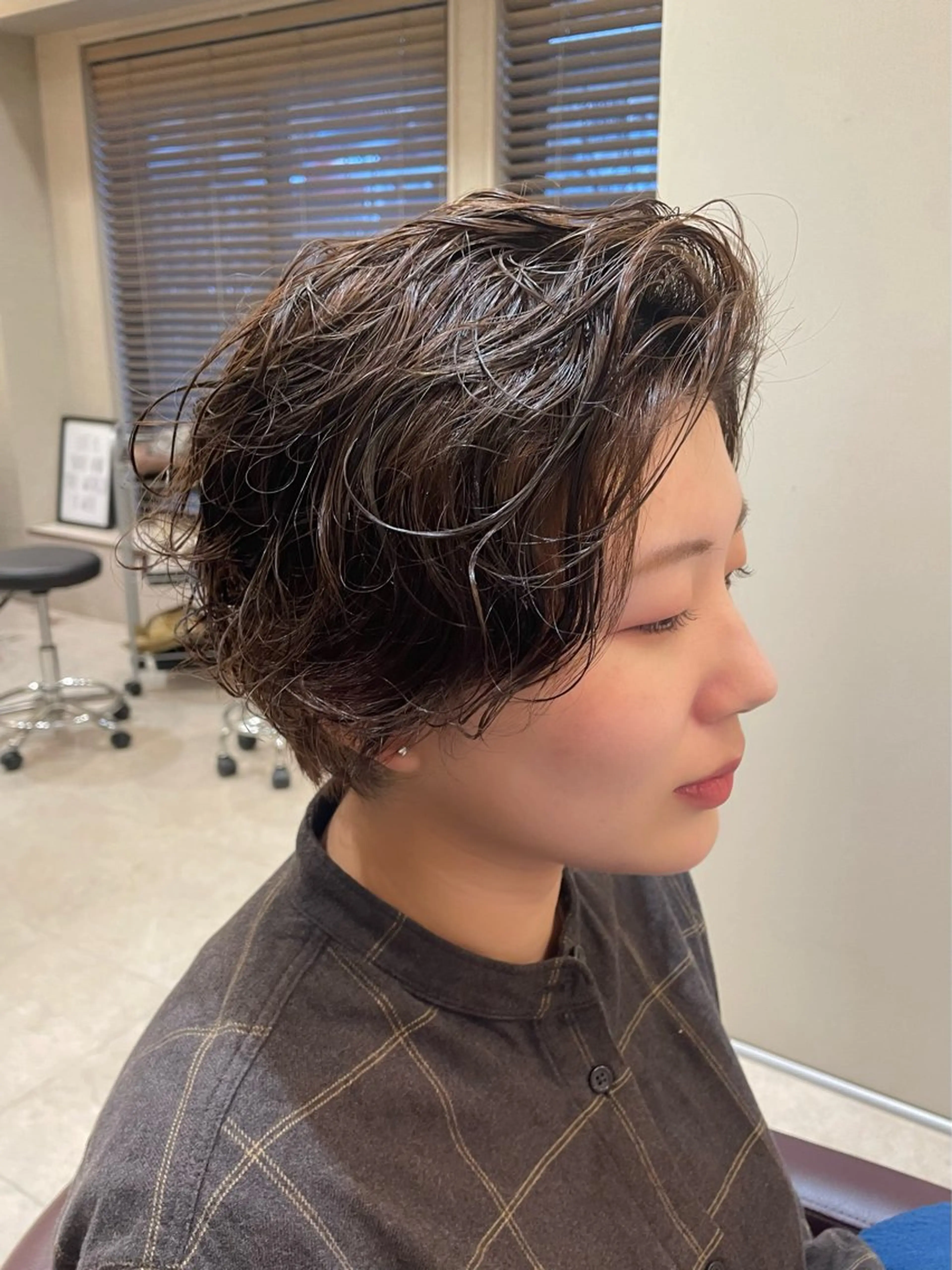 ショート パーマ 小川 泉美のヘアスタイル
