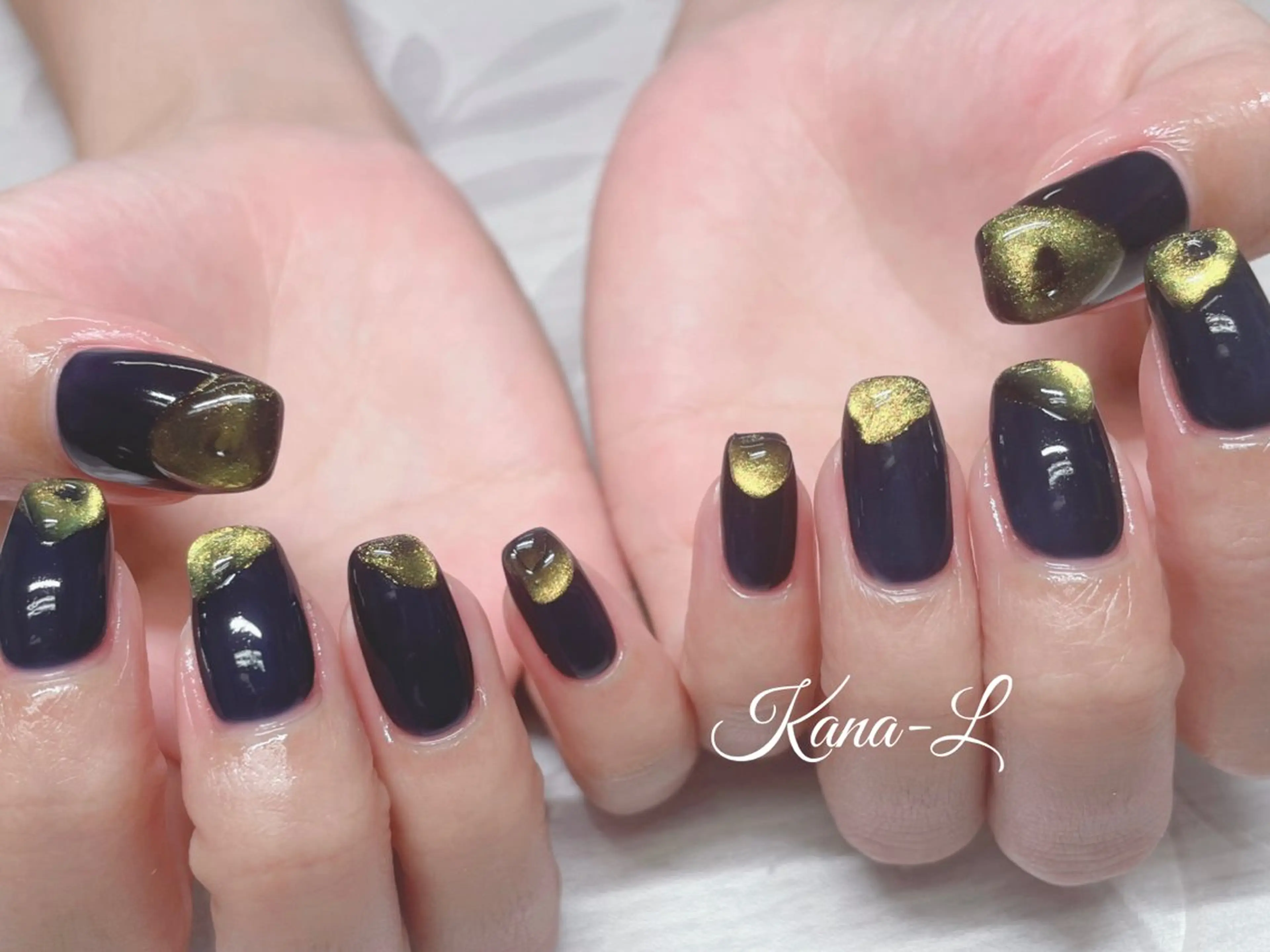 ネイル ジェルネイル キラキラネイル マグネットネイル パラジェル ぷっくりネイル 芦辺 香奈のネイルデザイン