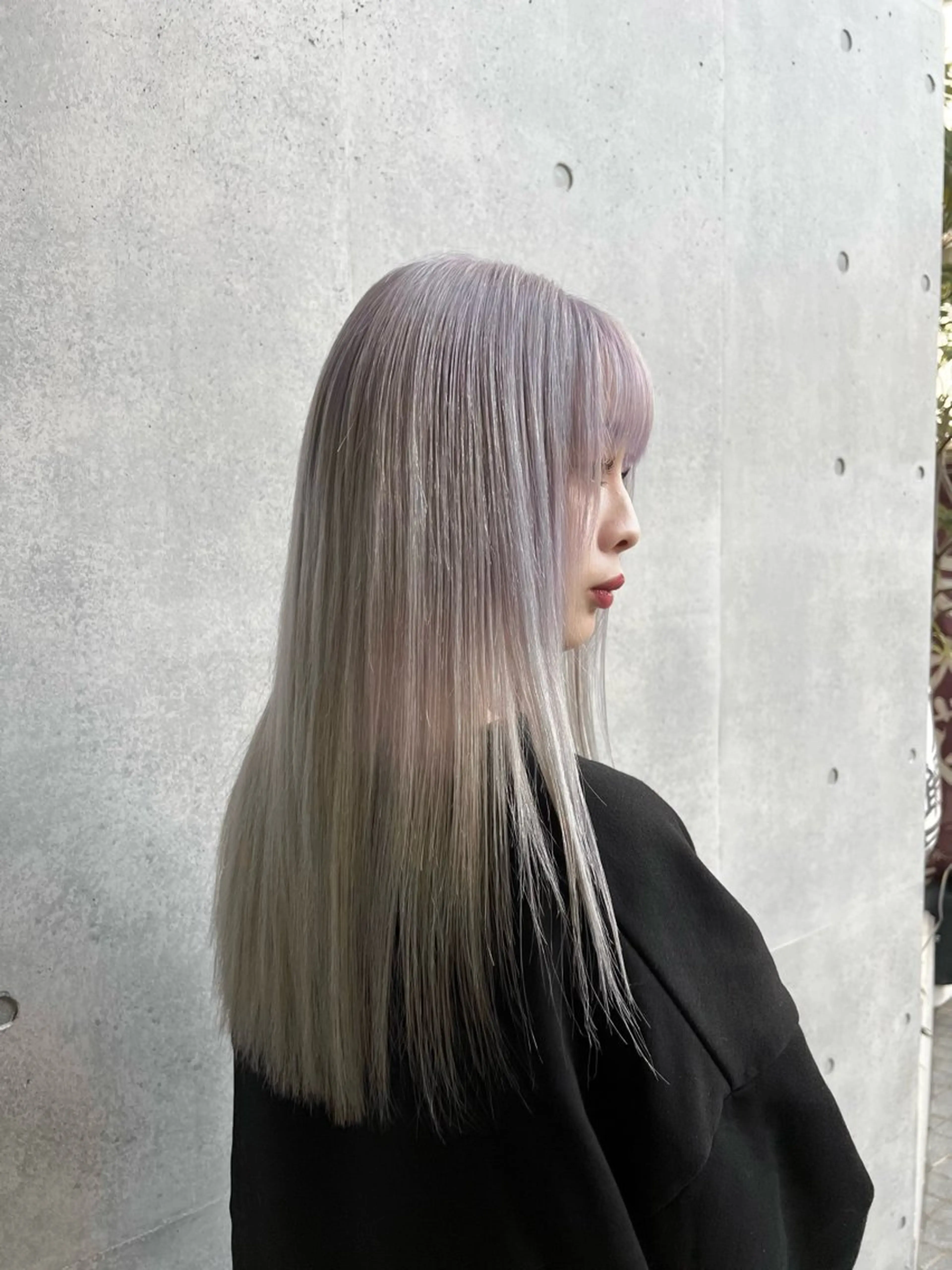 ロング カラー morrow by suntown所属・💙AKANE ハイライトカラー💙のヘアスタイル