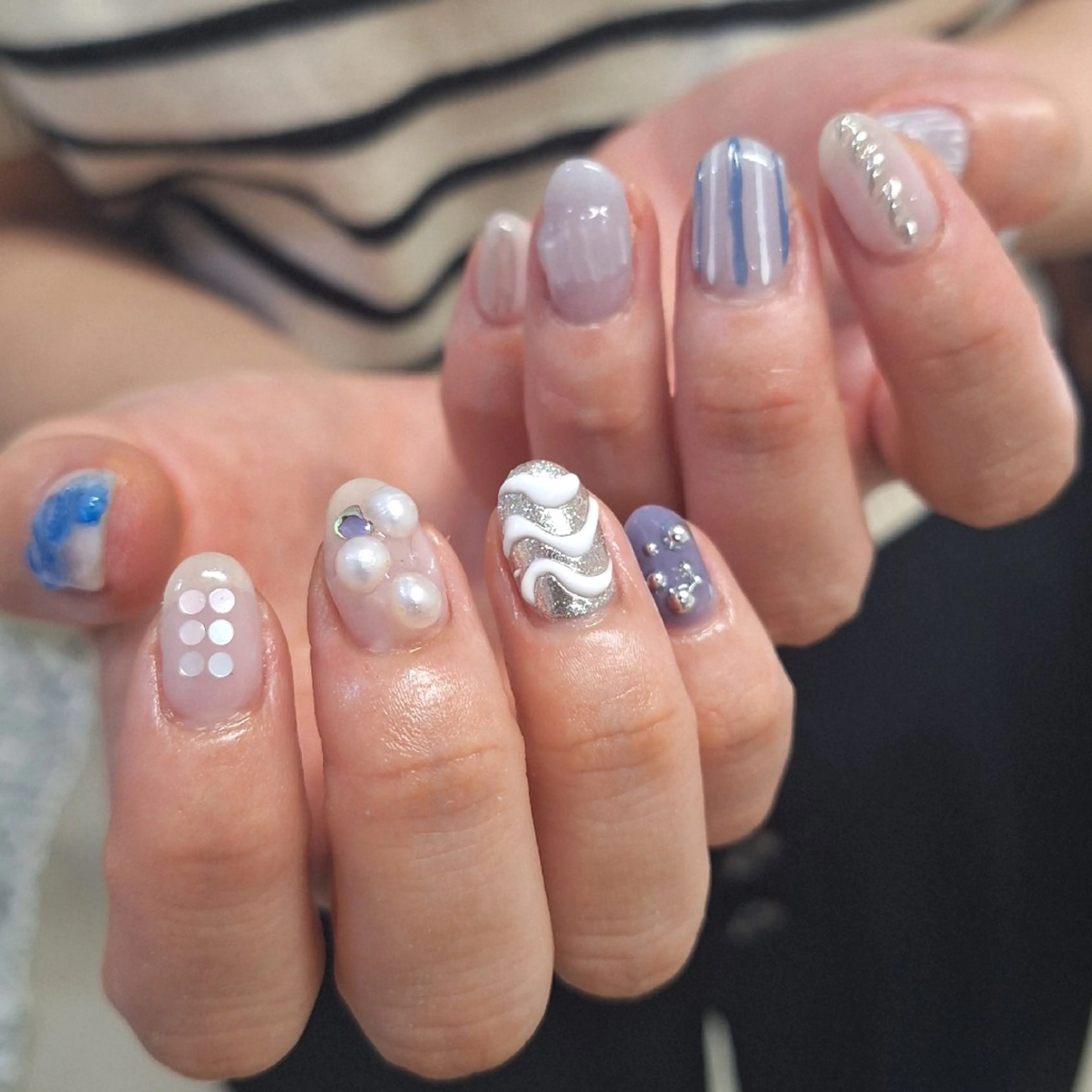 ネイル ハンドネイル nailstudio eviz仙台店のネイルデザイン