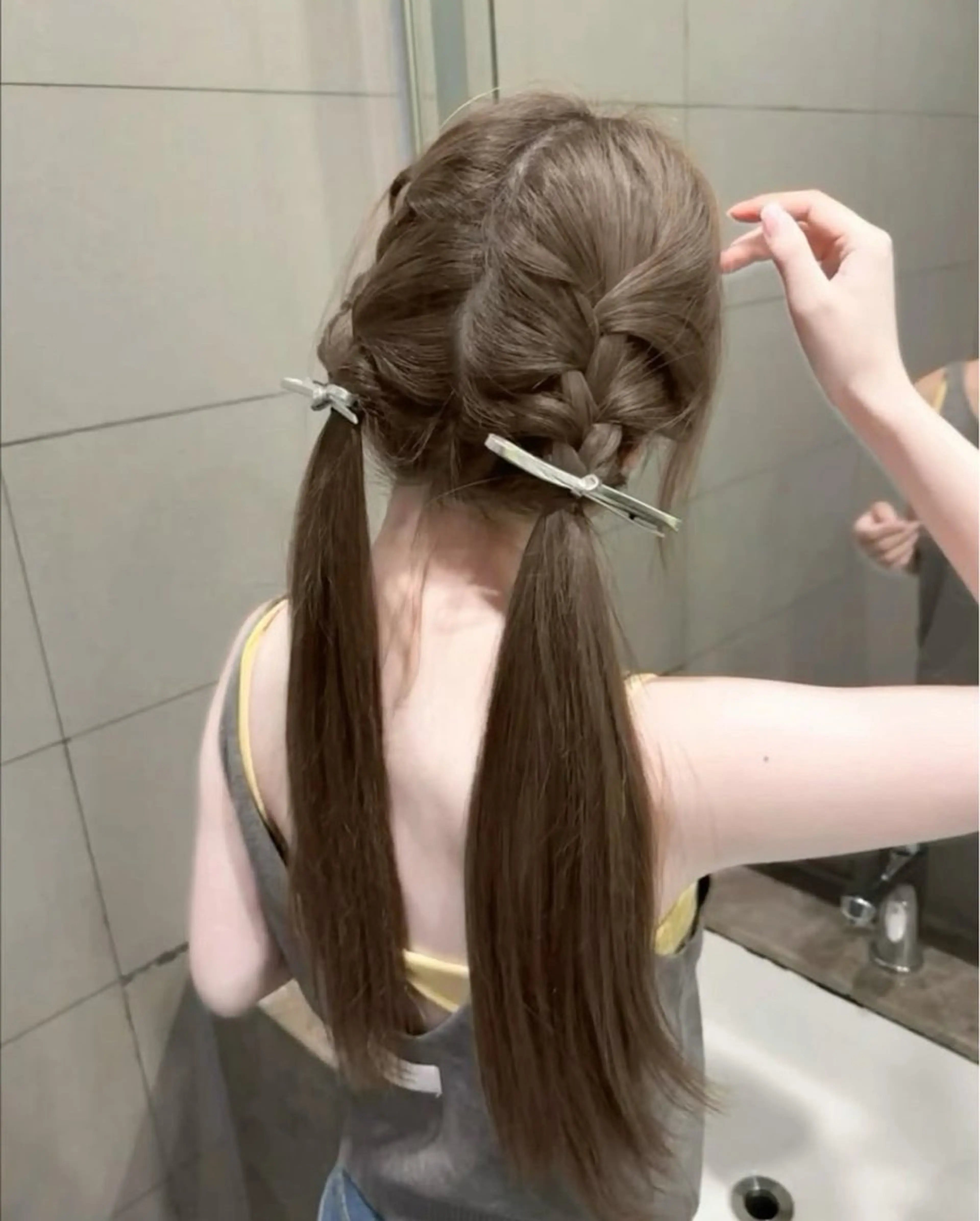 ロング ヘアカラー トリートメント 🤍上質艶ワンホン ヘアMAYU🤍のヘアスタイル