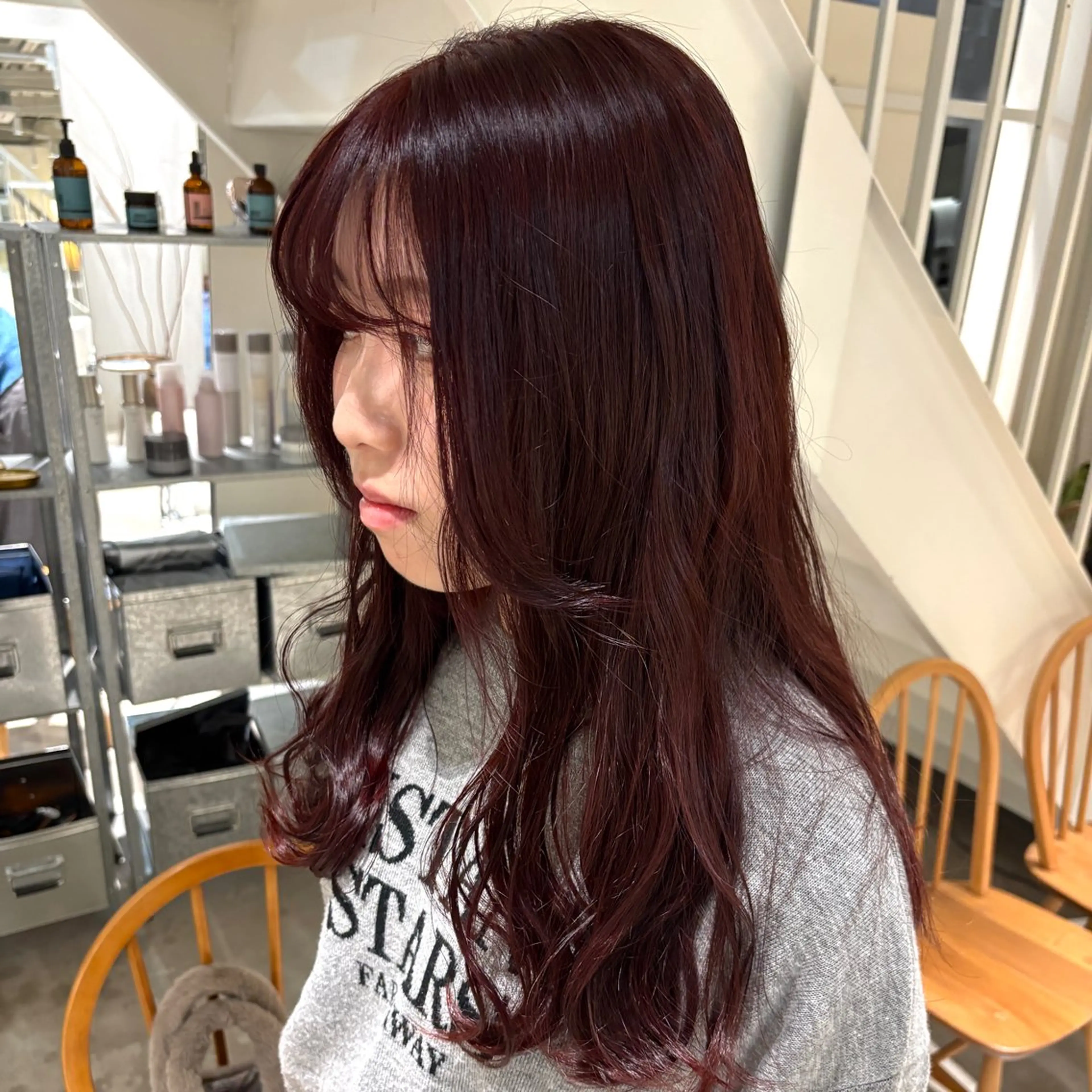 ロング カラー 林 咲弥那のヘアスタイル