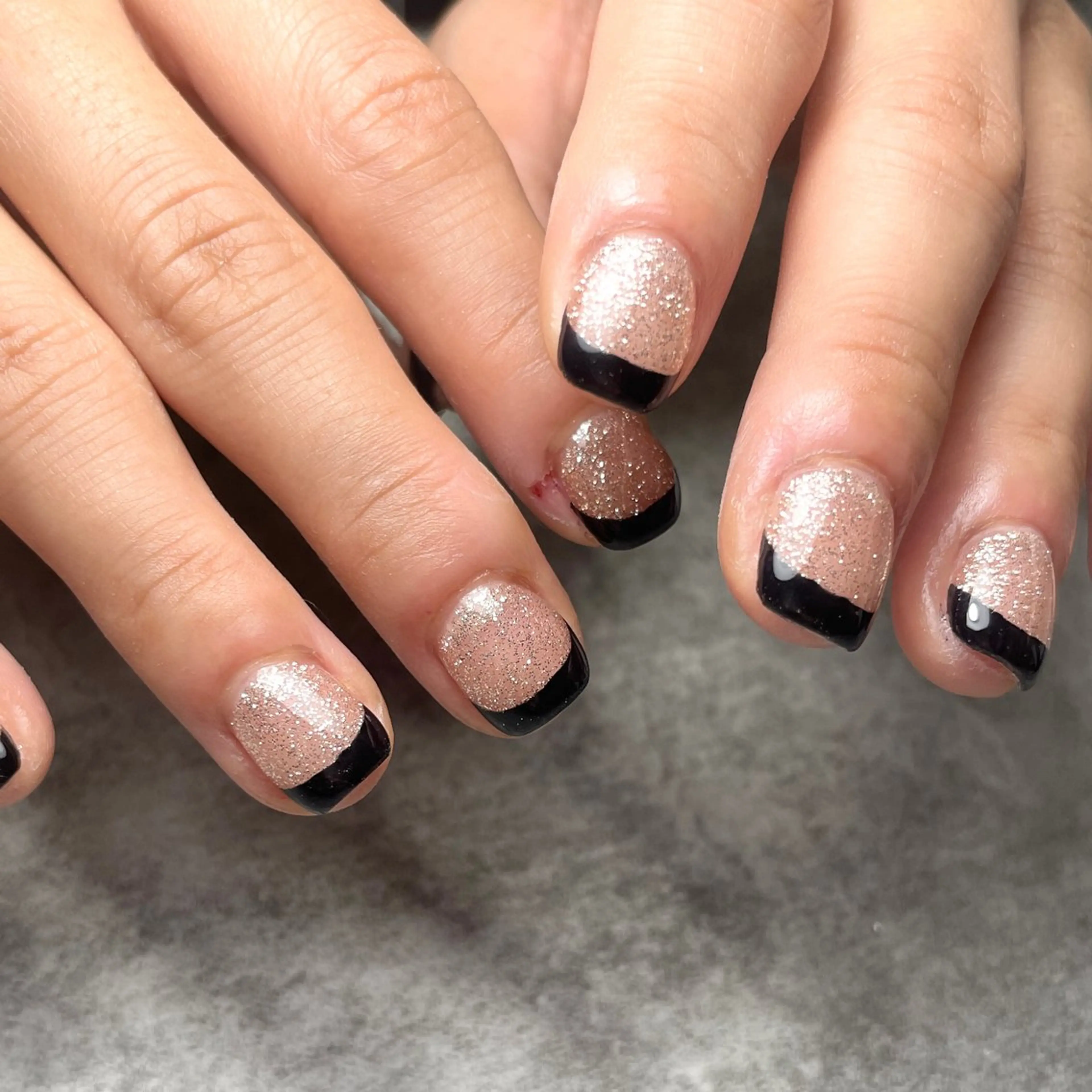ネイル ハンドネイル ハンドケア NAILSALON SONA所属・T. Ranのネイルデザイン
