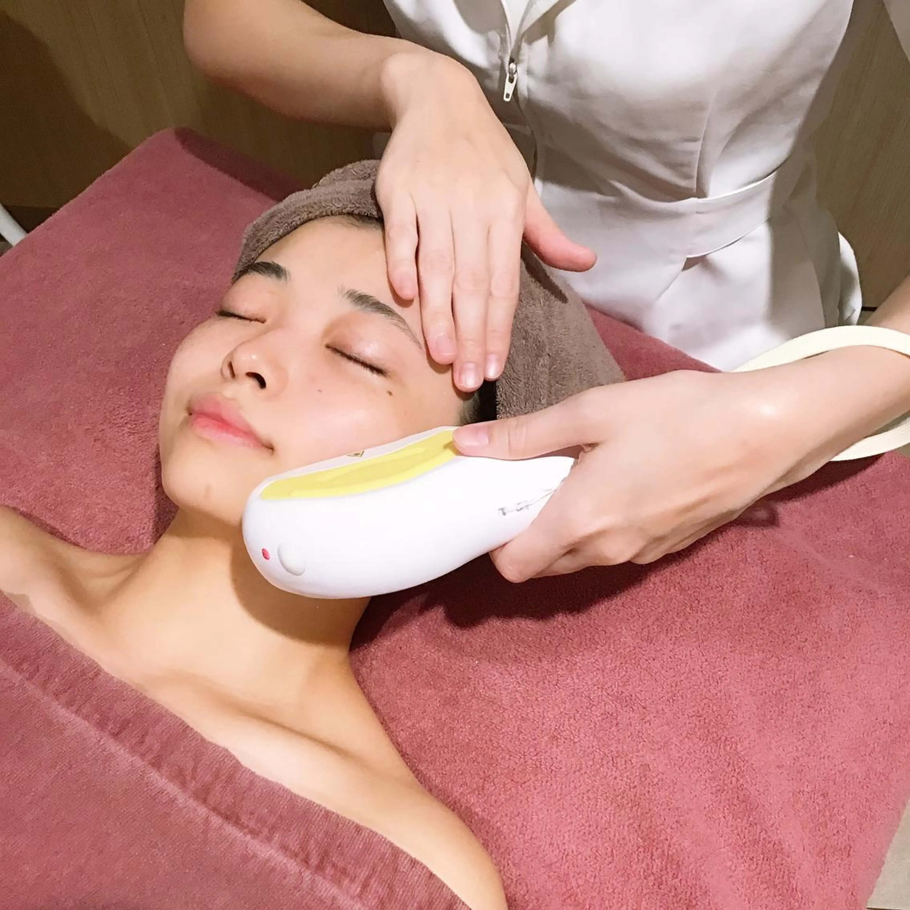 脱毛 U24💗学割エステ 💗RAYVIS池袋のエステ・リラクイメージ