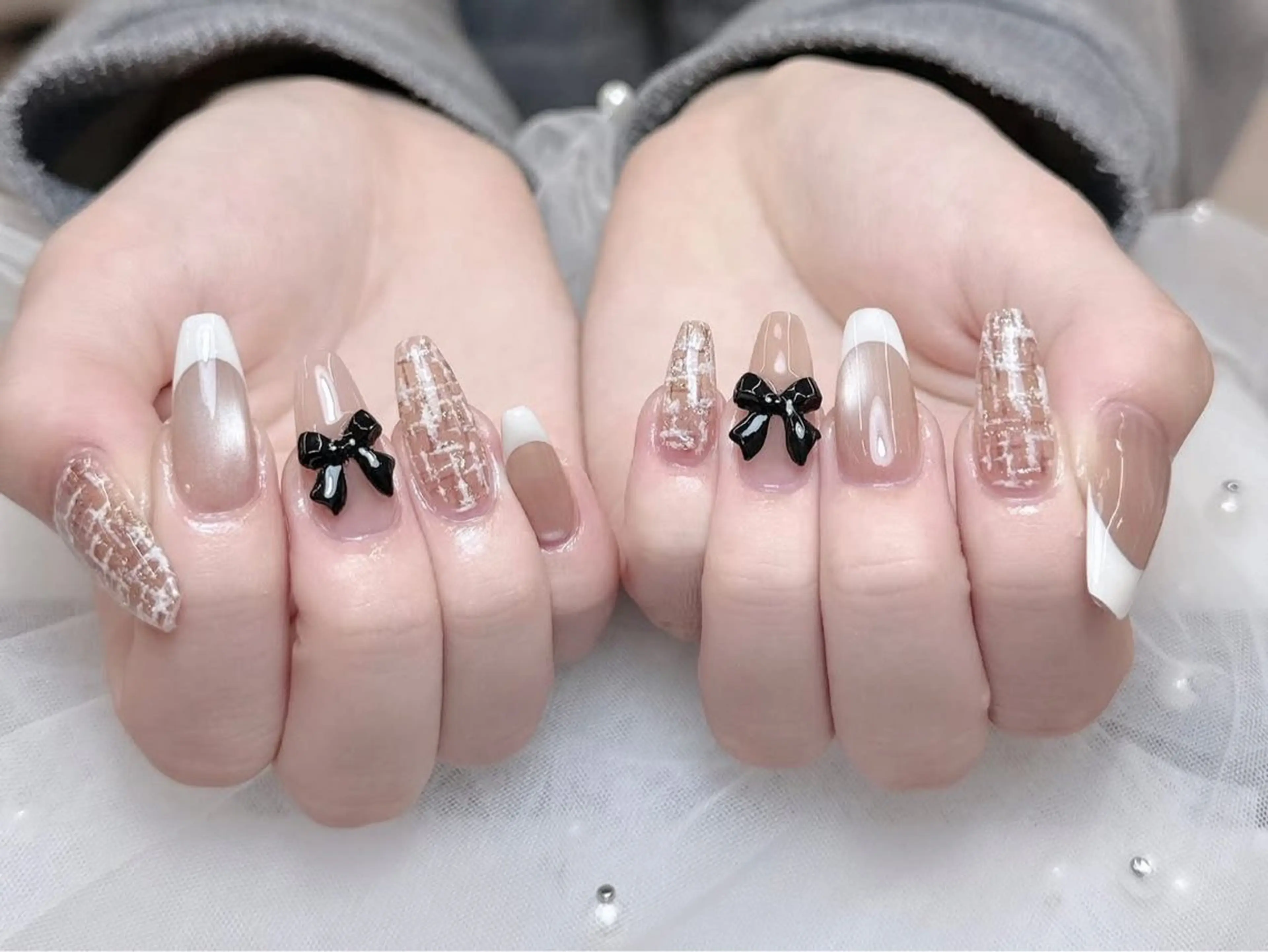 ネイル ハンドネイル T. Leeのネイルデザイン