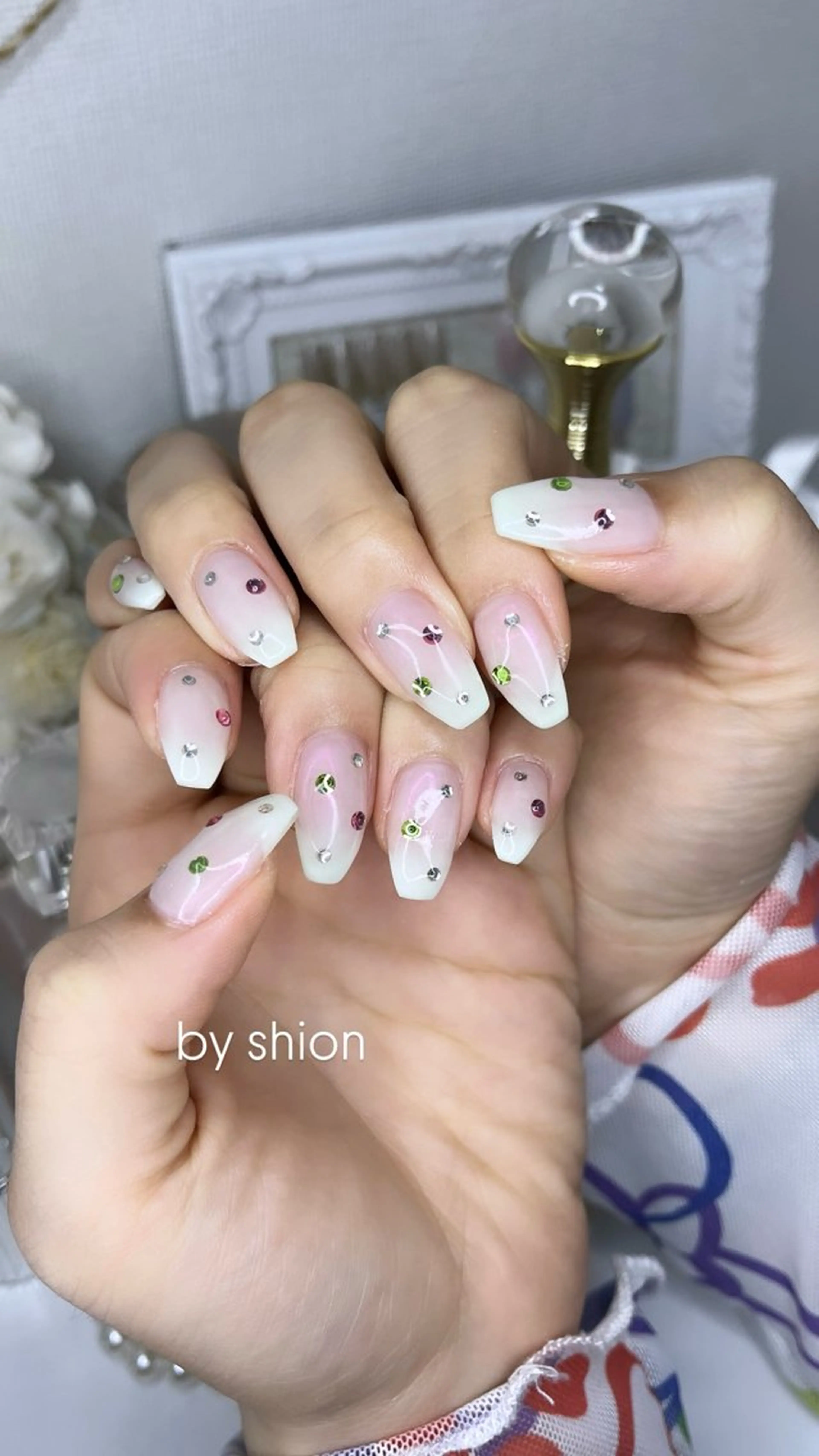 ネイル 持ち重視サロン /しおんのネイルデザイン
