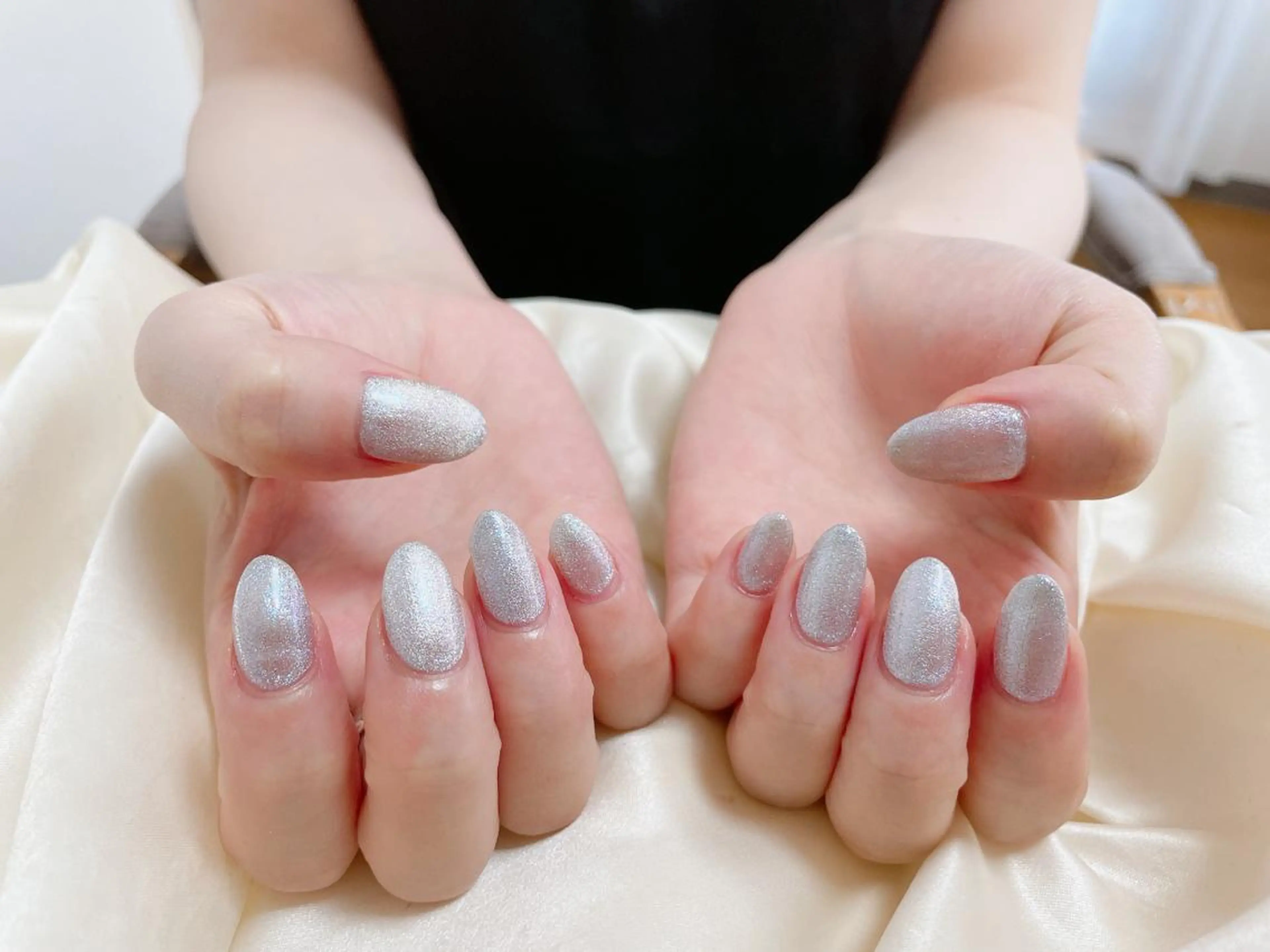 ネイル ワンカラーネイル シルバー Mogu nail 二子玉川のネイルデザイン