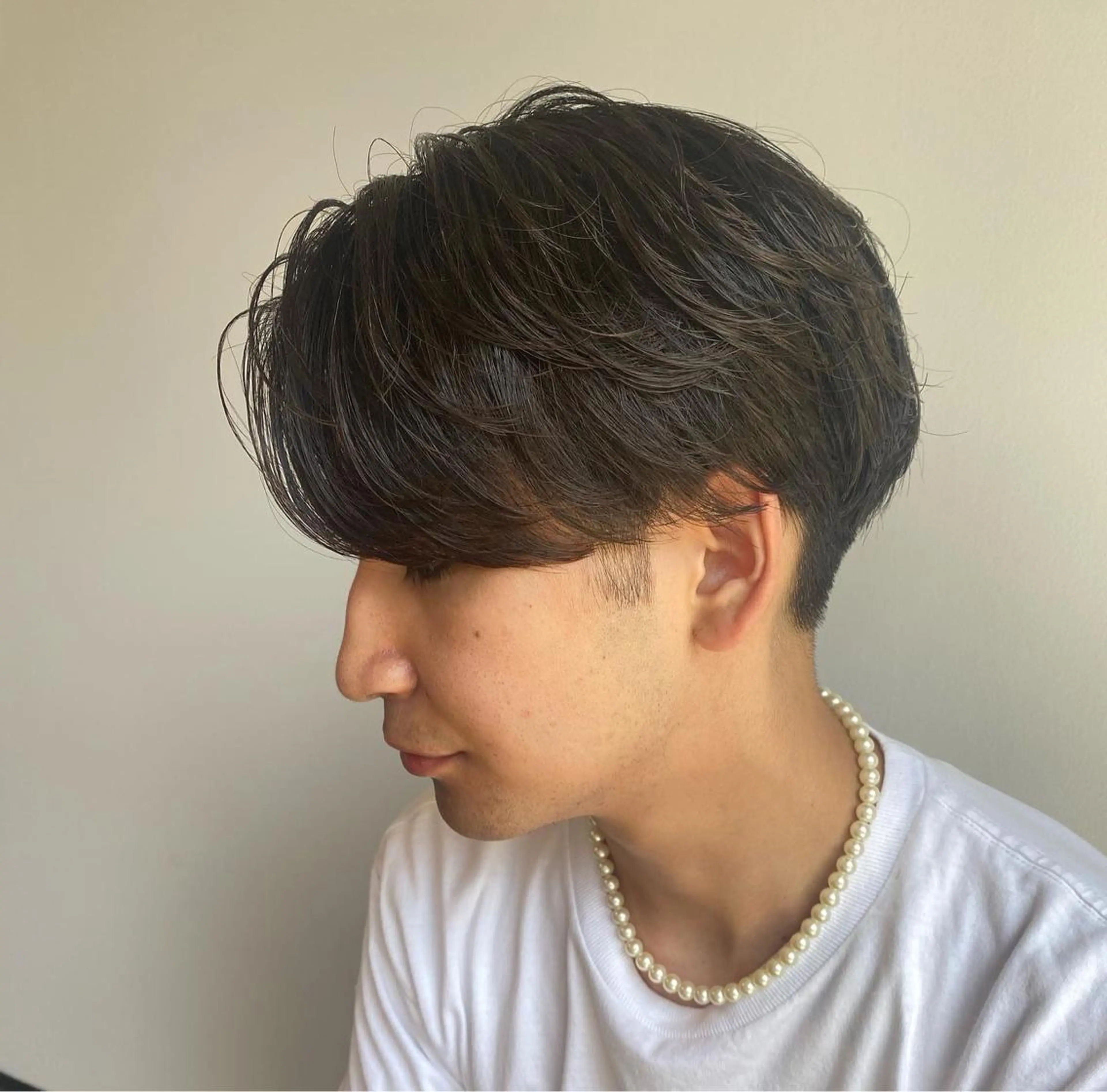 ショート パーマ メンズ メンズブリーチ コンマヘア フェードカット メンズハイライト カルマパーマ カット パーマ 🔹YUTA🔹 メンズパーマのヘアスタイル
