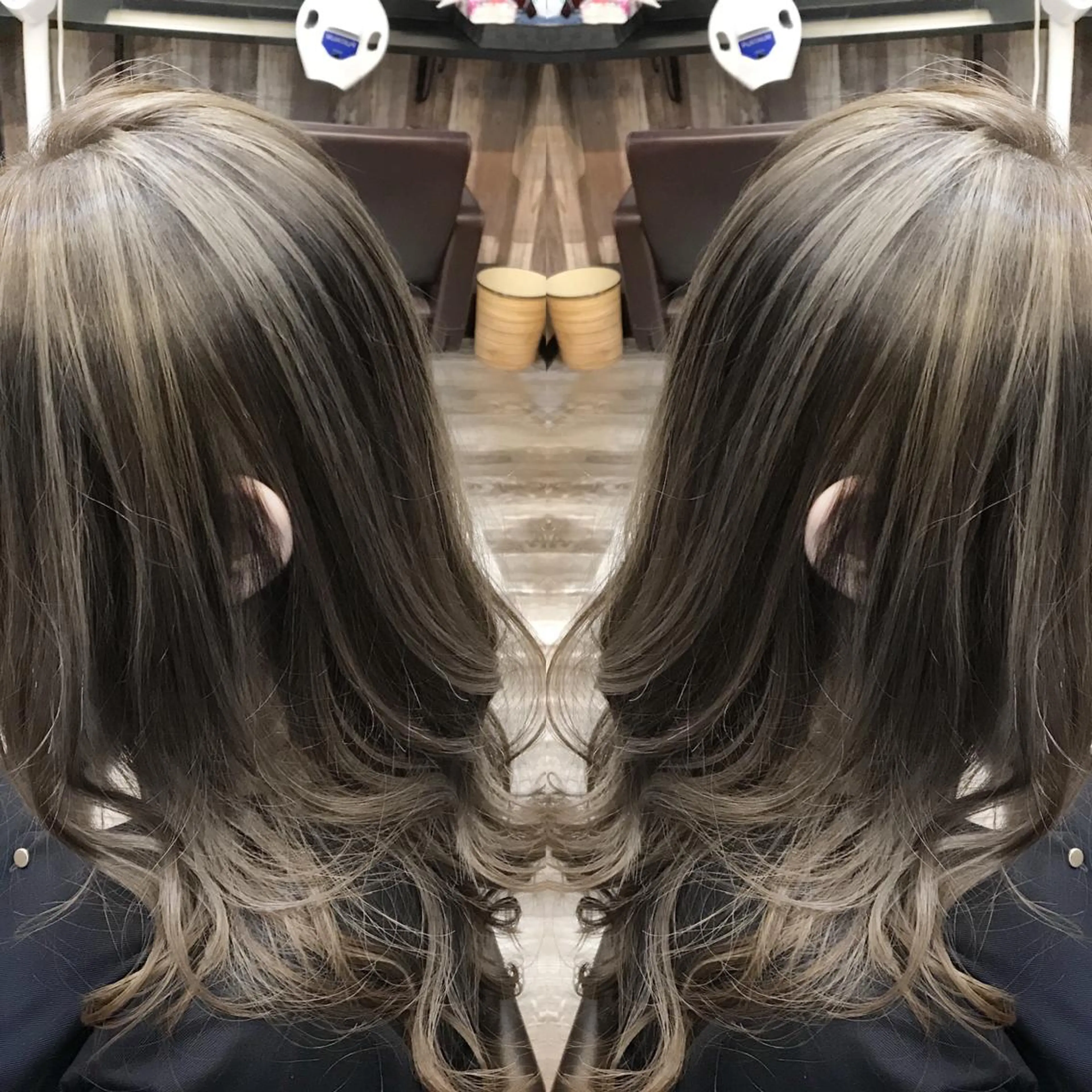 セミロング カラー ヘアカラー ヘアセット KIRA スズキ タクヤ／店長のヘアスタイル