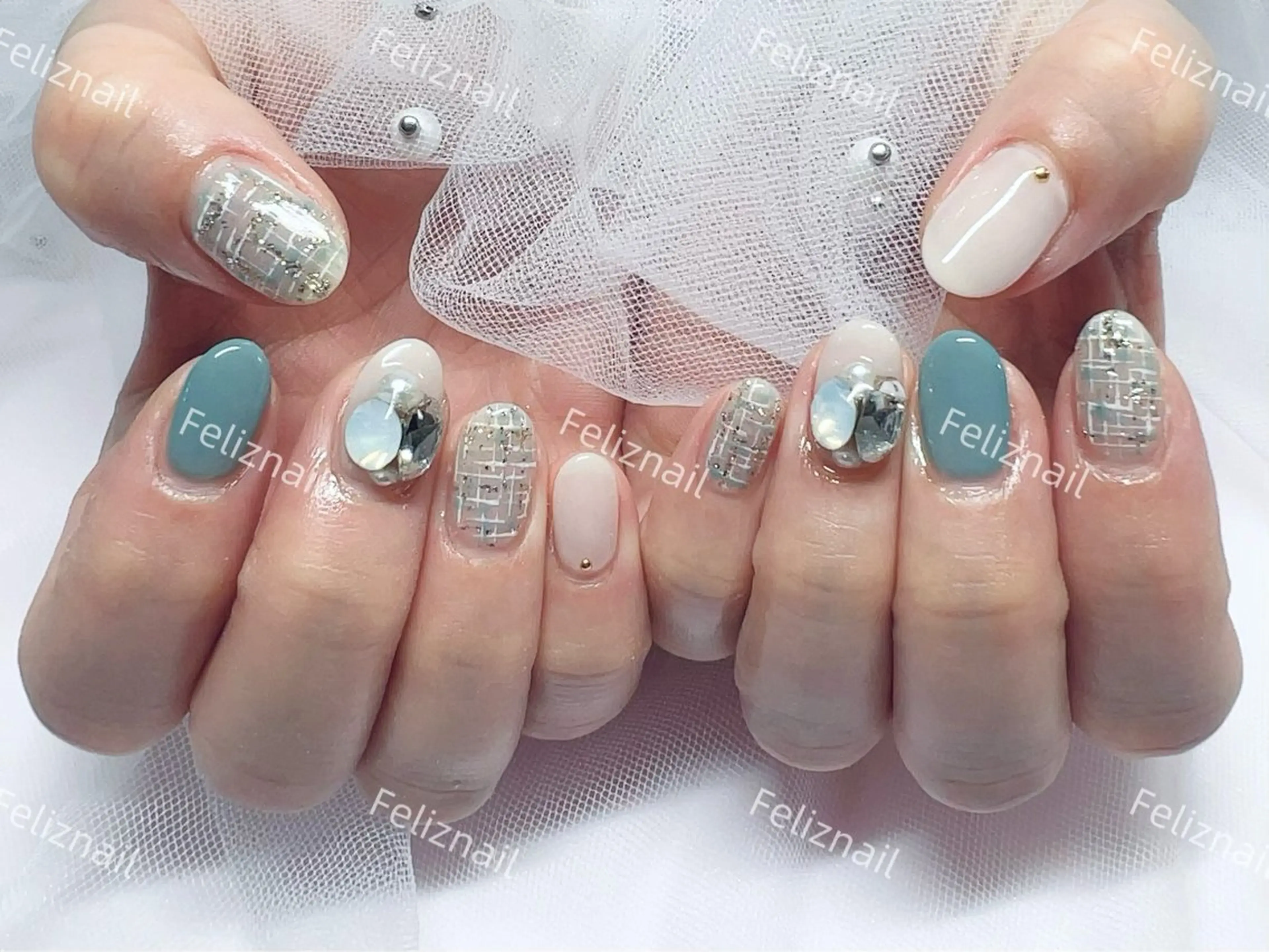 ネイル ジェルネイル グラデーション 韓国ネイル オフィスネイル リボン ユキカ （ネイリスト）のネイルデザイン