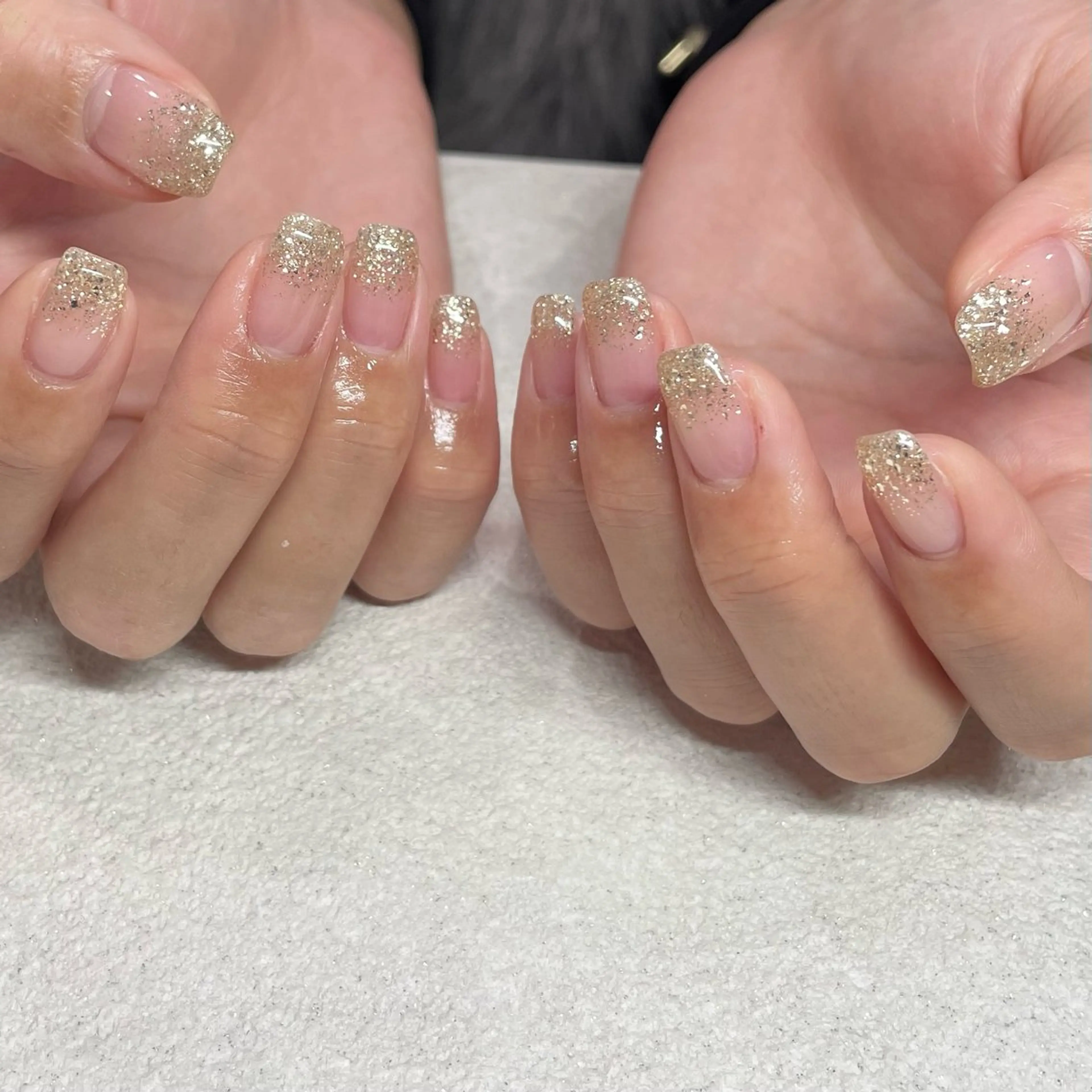 ネイル ラメ(グリッター) 西本町/阿波座 大人女性向け美爪形成のネイルデザイン