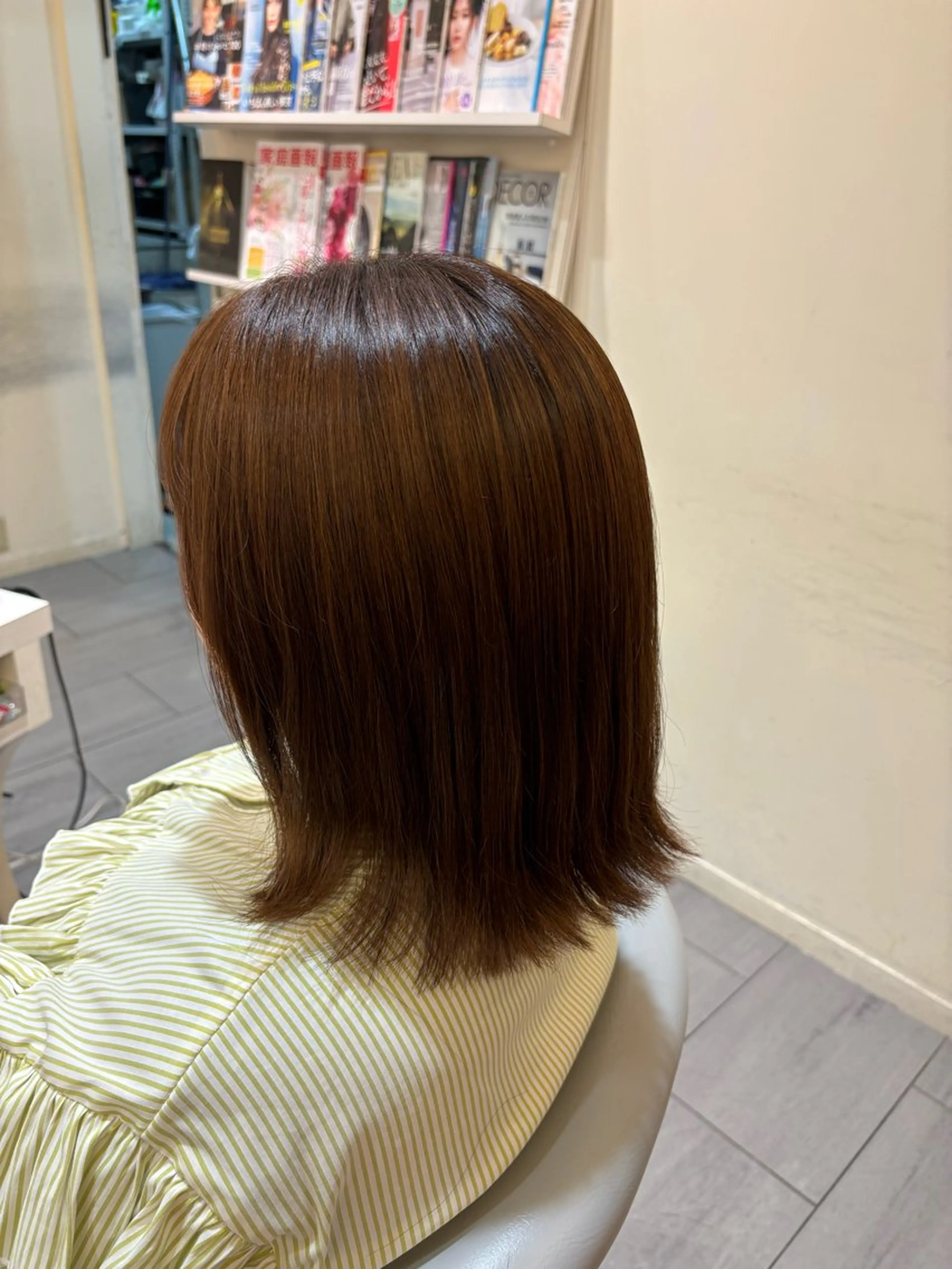 ミディアム 酸性ストレート Hairs Gallery所属・透明感カラー✨南 津麦のヘアスタイル