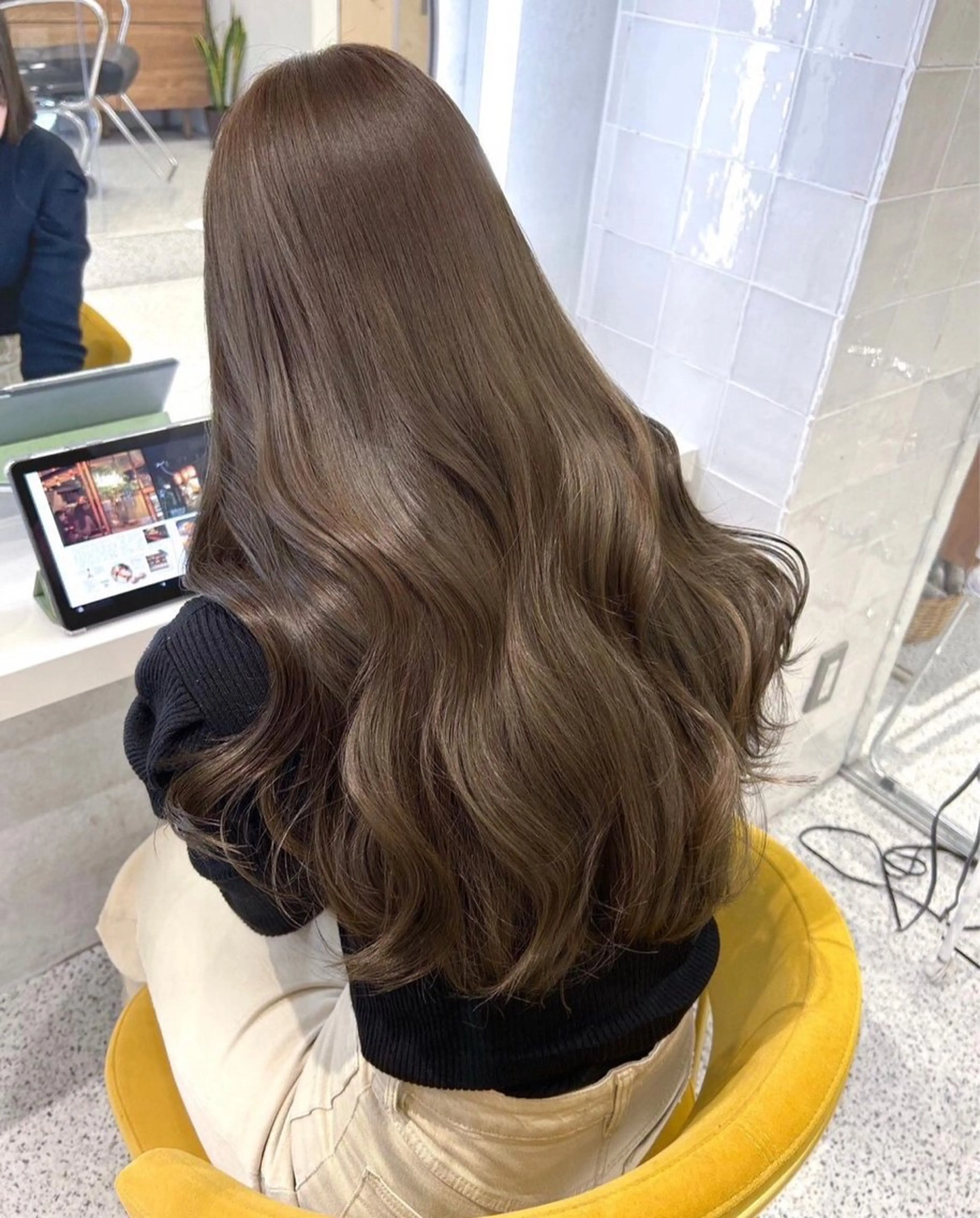 ロング カラー カット ヘアカラー トリートメント 🎀優姫 🎀  韓国レイヤーのヘアスタイル