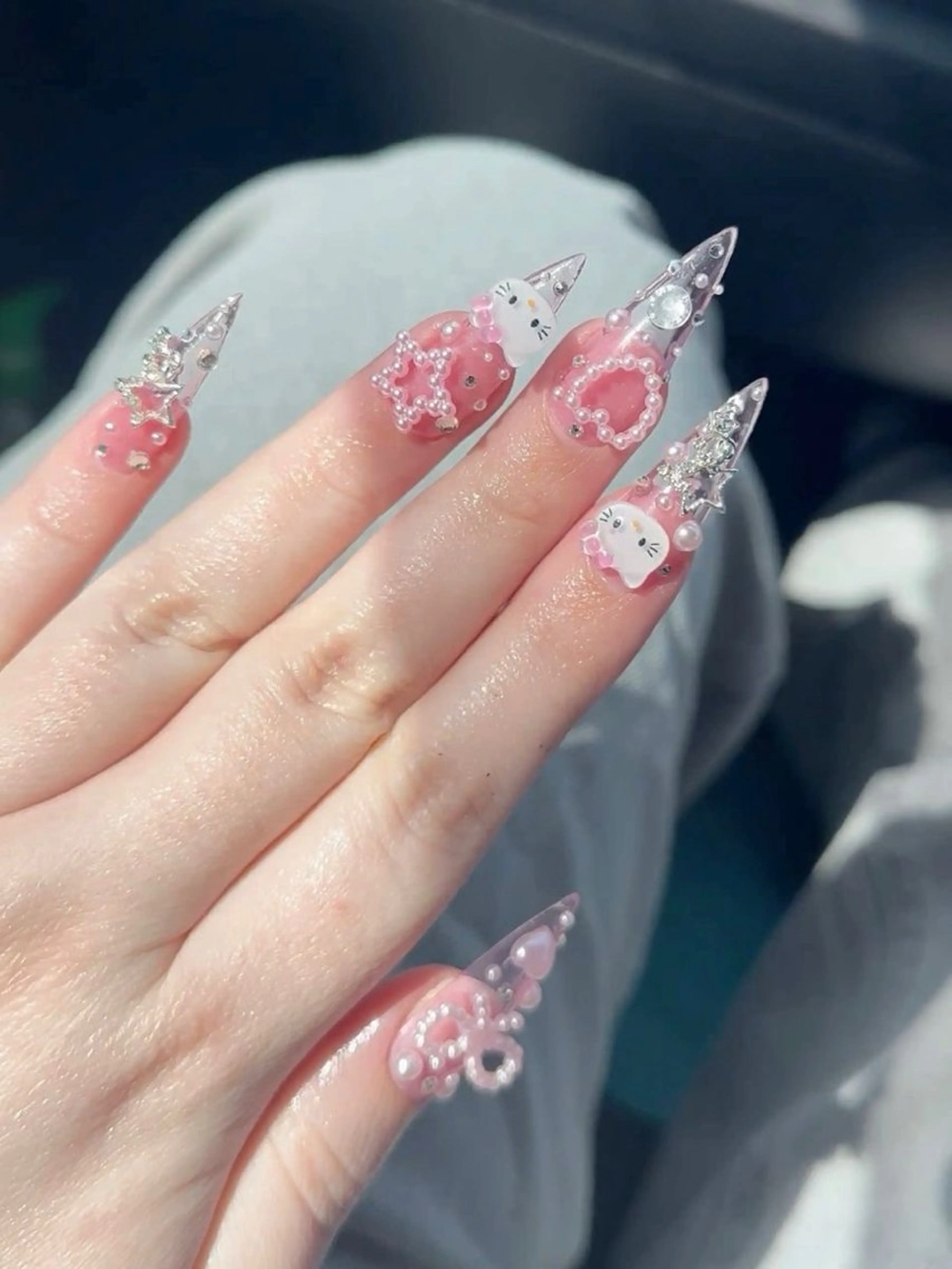 ネイル 長さ出し フレンチネイル グラデーション 卒業式 マグネットネイル ハンドネイル MIHANA NAILのネイルデザイン