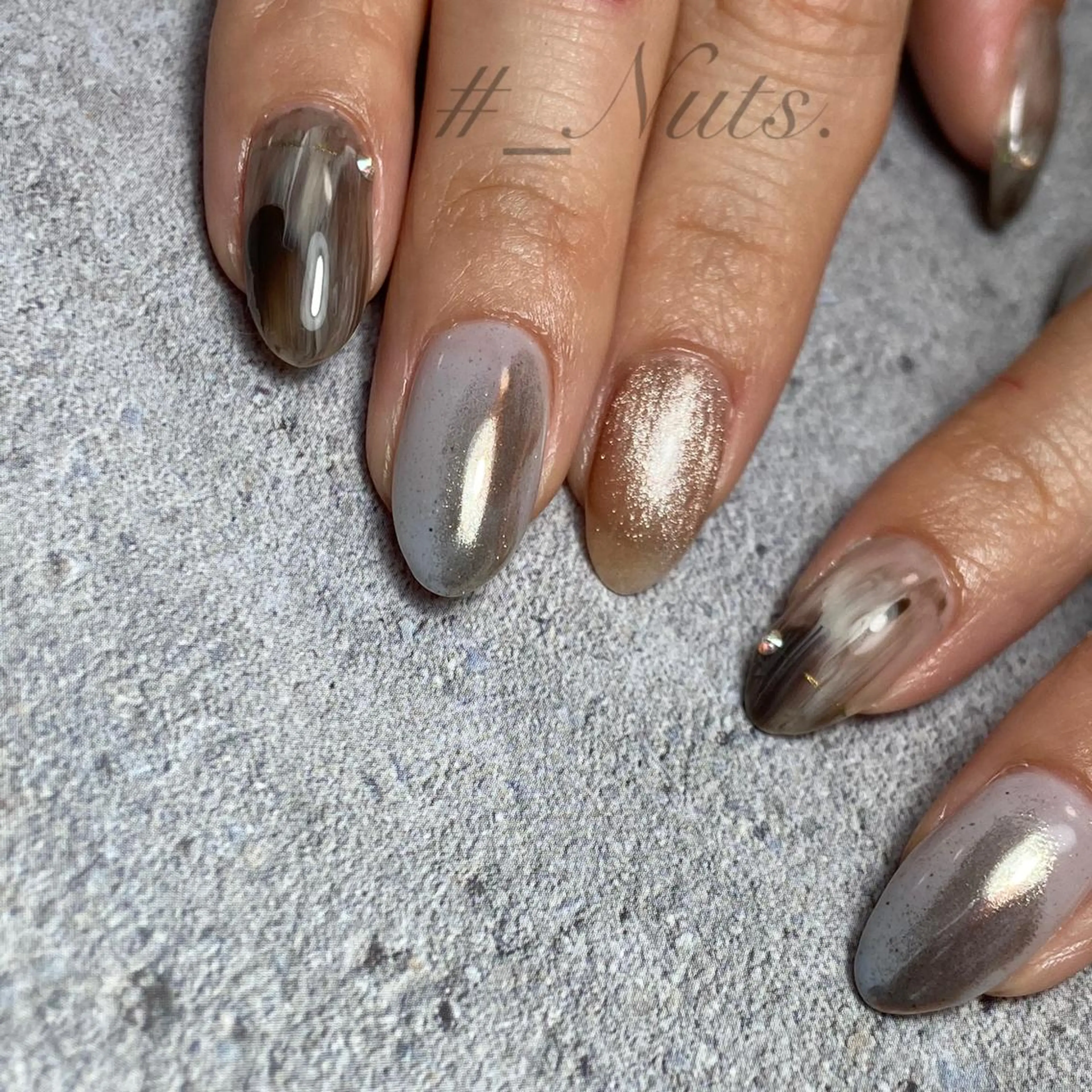 ネイル 土居 夏美のマツエク・マツパデザイン