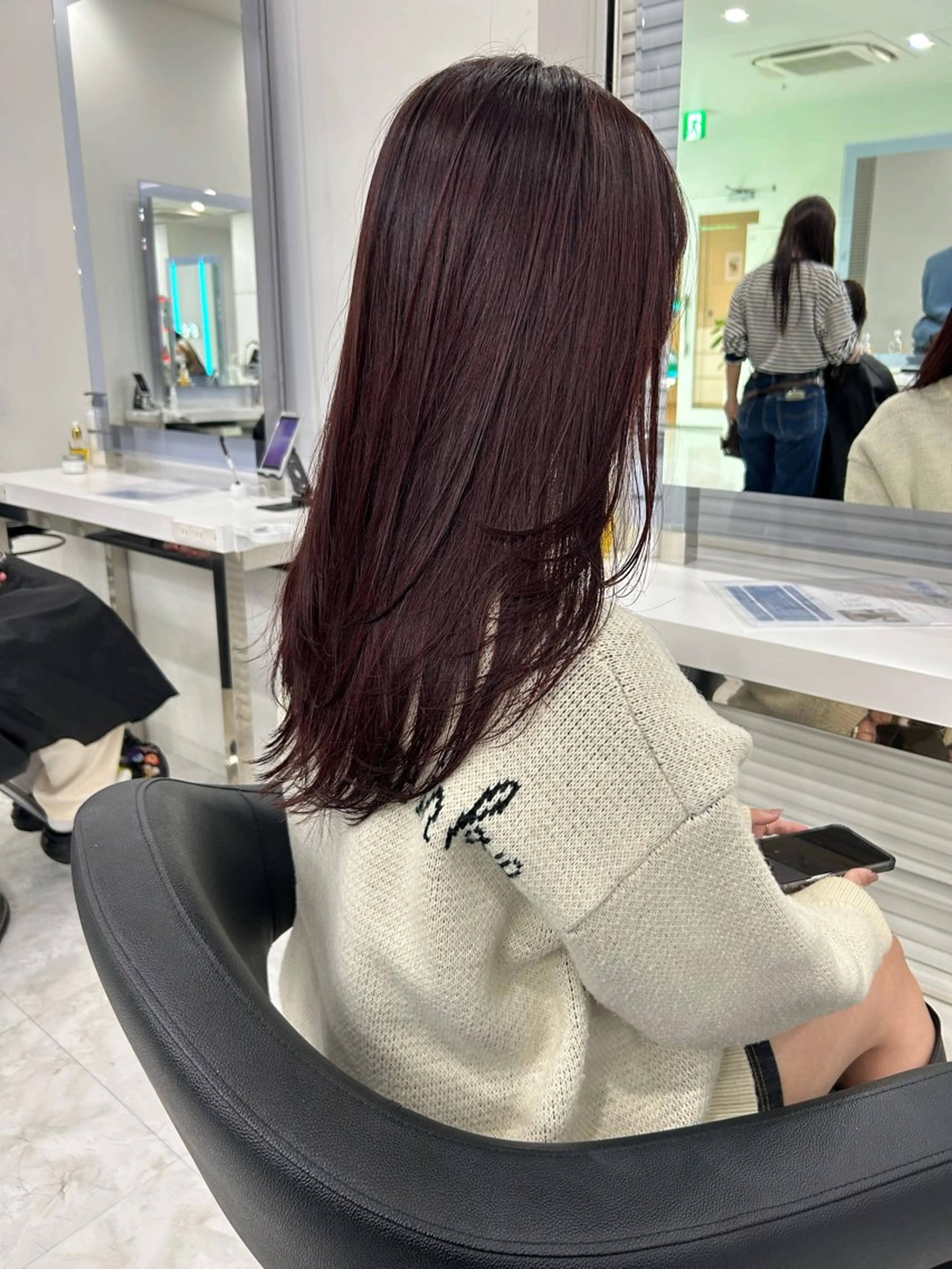 ロング カラー カット ヘアカラー トリートメント ヘアセット 💖透け感ベージュ KOTA💖のヘアスタイル