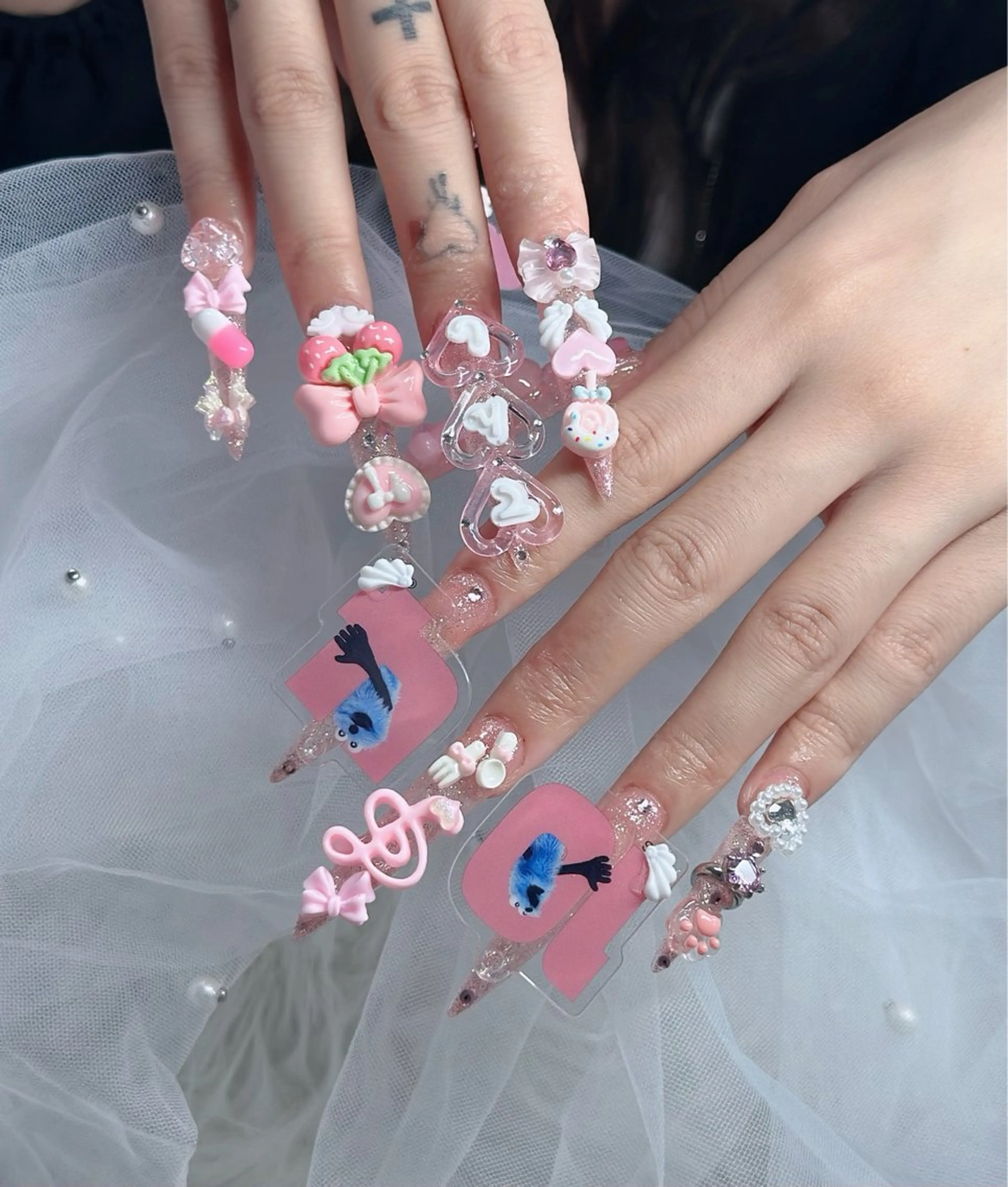 ネイル ハート キラキラネイル リボン ハンドネイル キノコ H.babynailのネイルデザイン