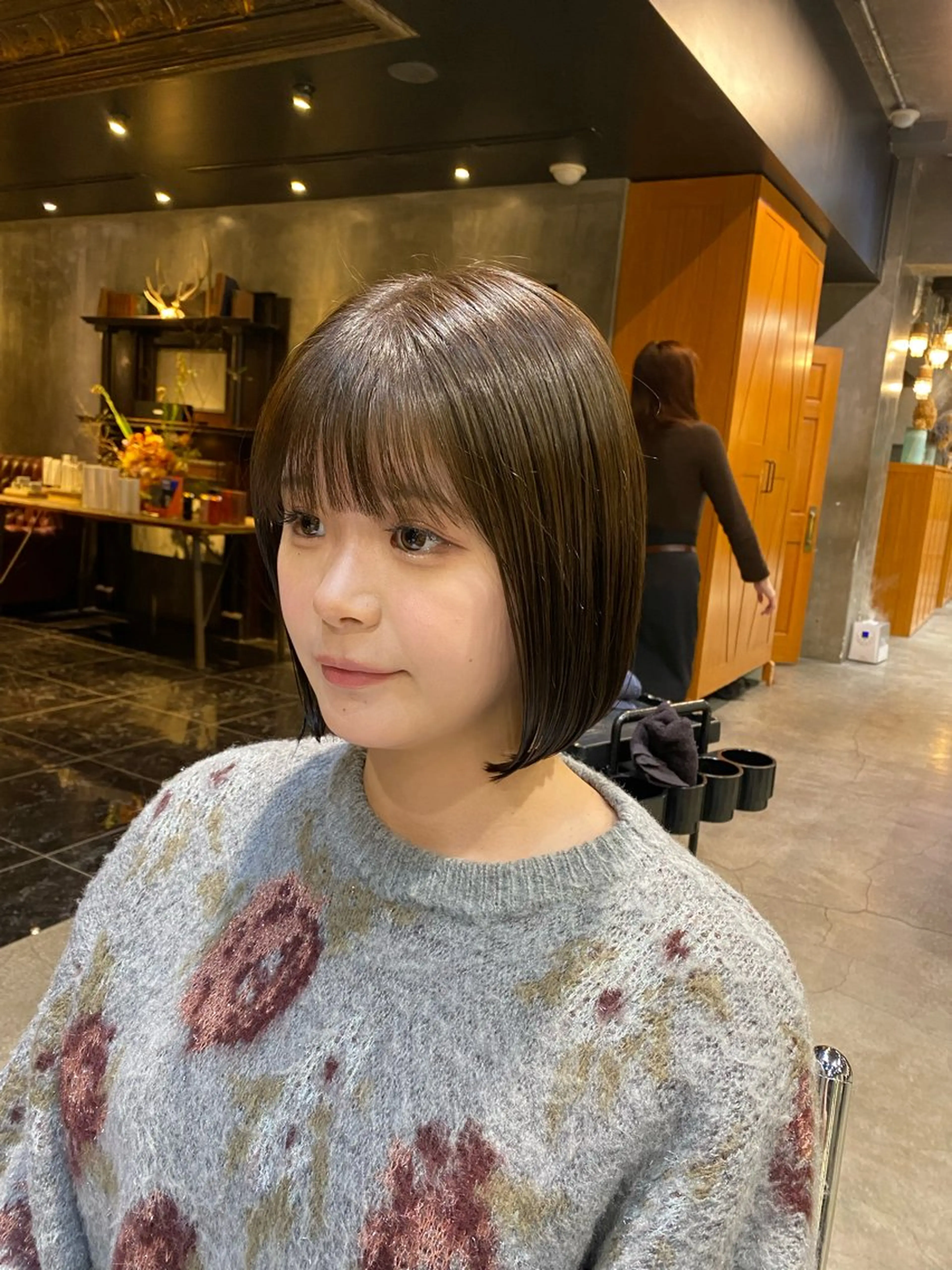 ショート カラー グレージュ ボブ ブリーチなしダブル カラー🧸🐺陽介のヘアスタイル