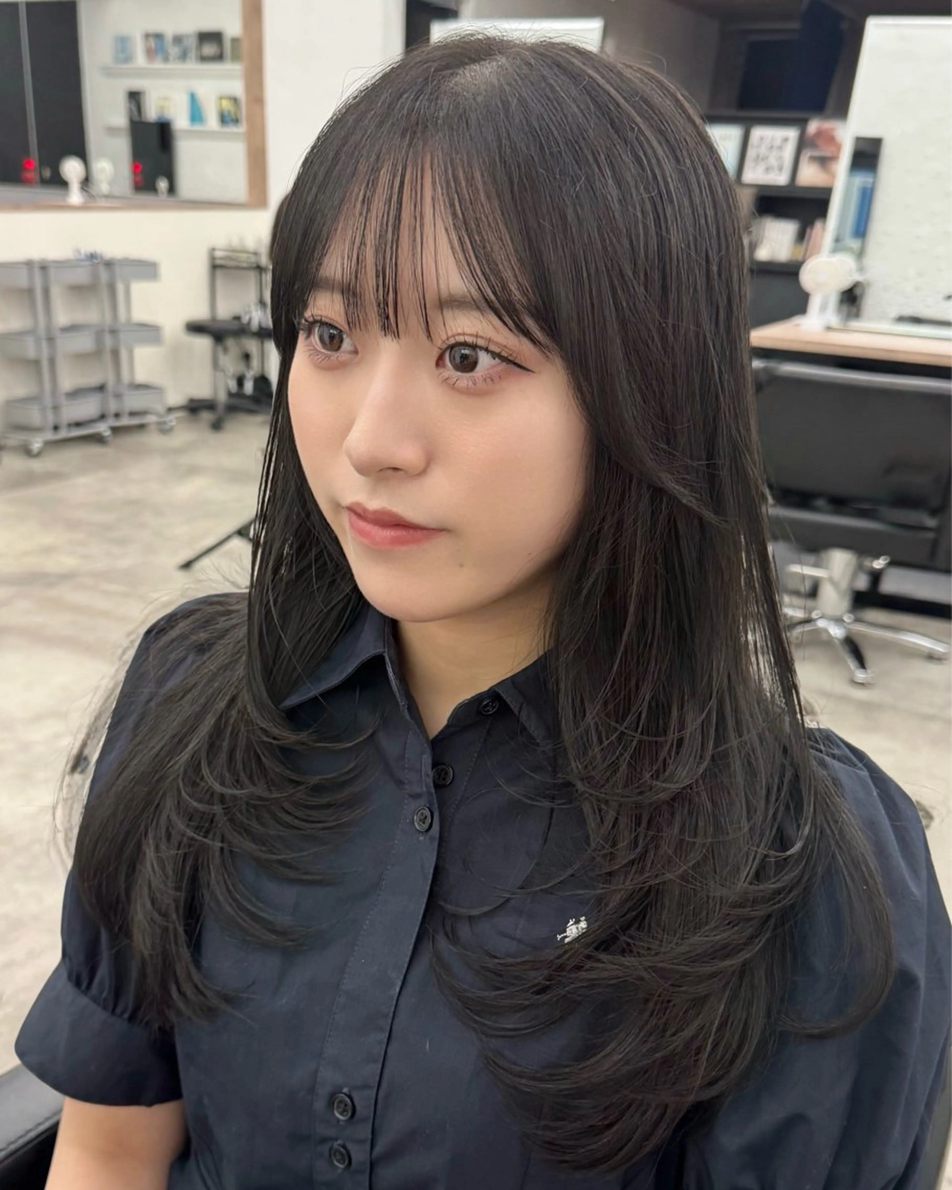 ミディアム カラー 顔周りカット レイヤーカット 似合わせカット カット ヘアカラー レイヤー/透明感/ 顔周り/kana🩰のヘアスタイル