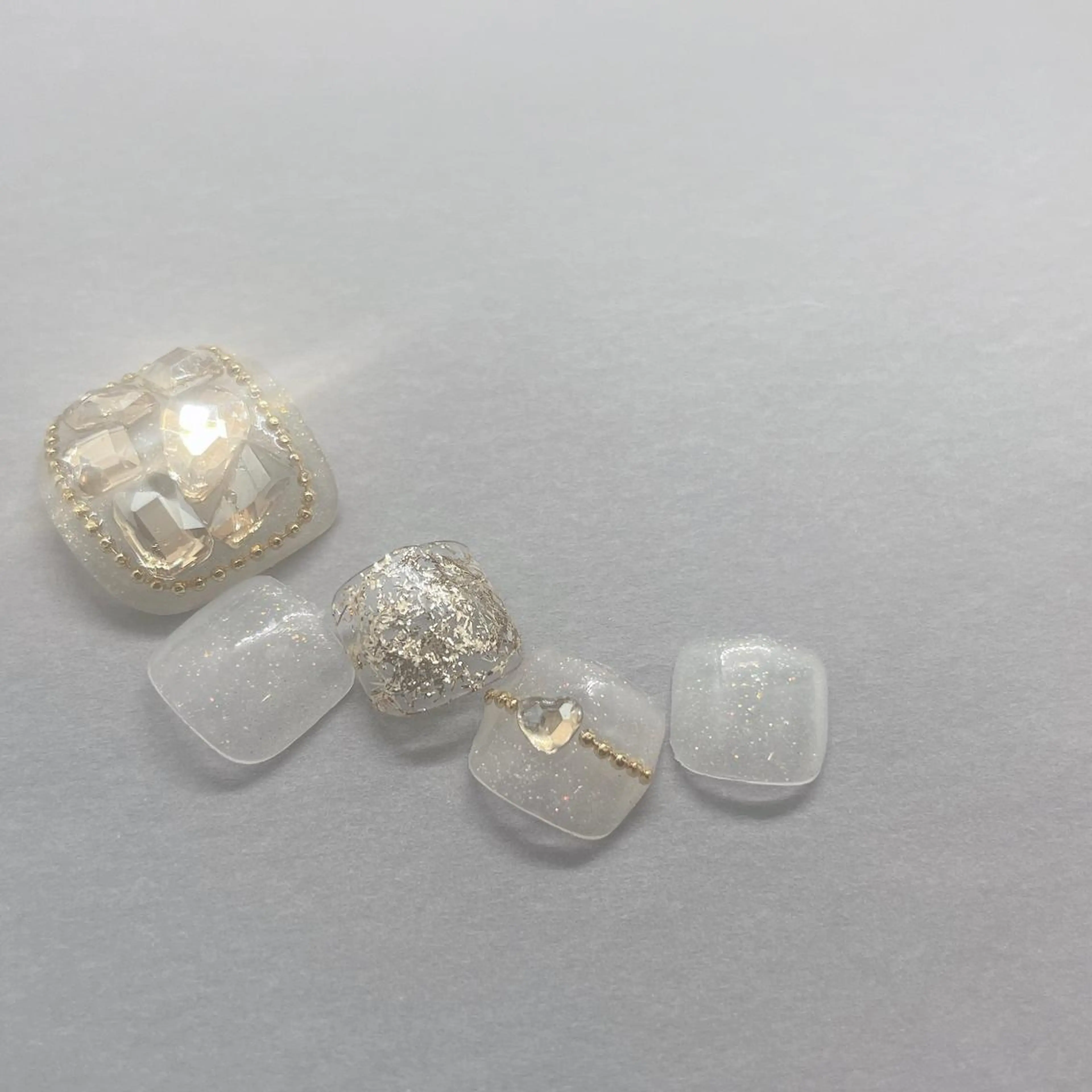 ネイル アートネイル 長さ出し フットネイル マグネットネイル ミラーネイル A85G ayakoのネイルデザイン