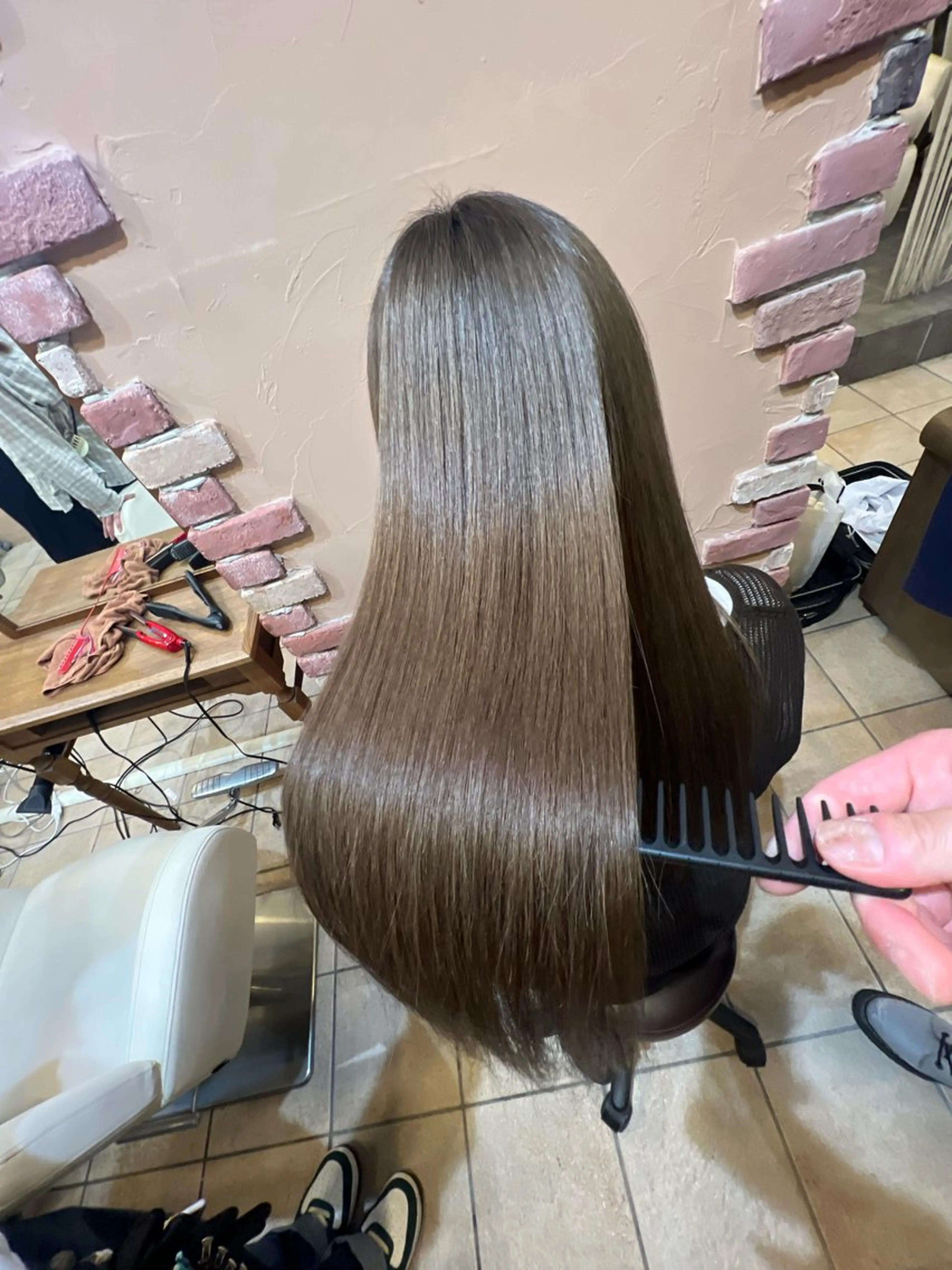 ロング トリートメント 髪質改善ioLu 伊藤サダキのヘアスタイル