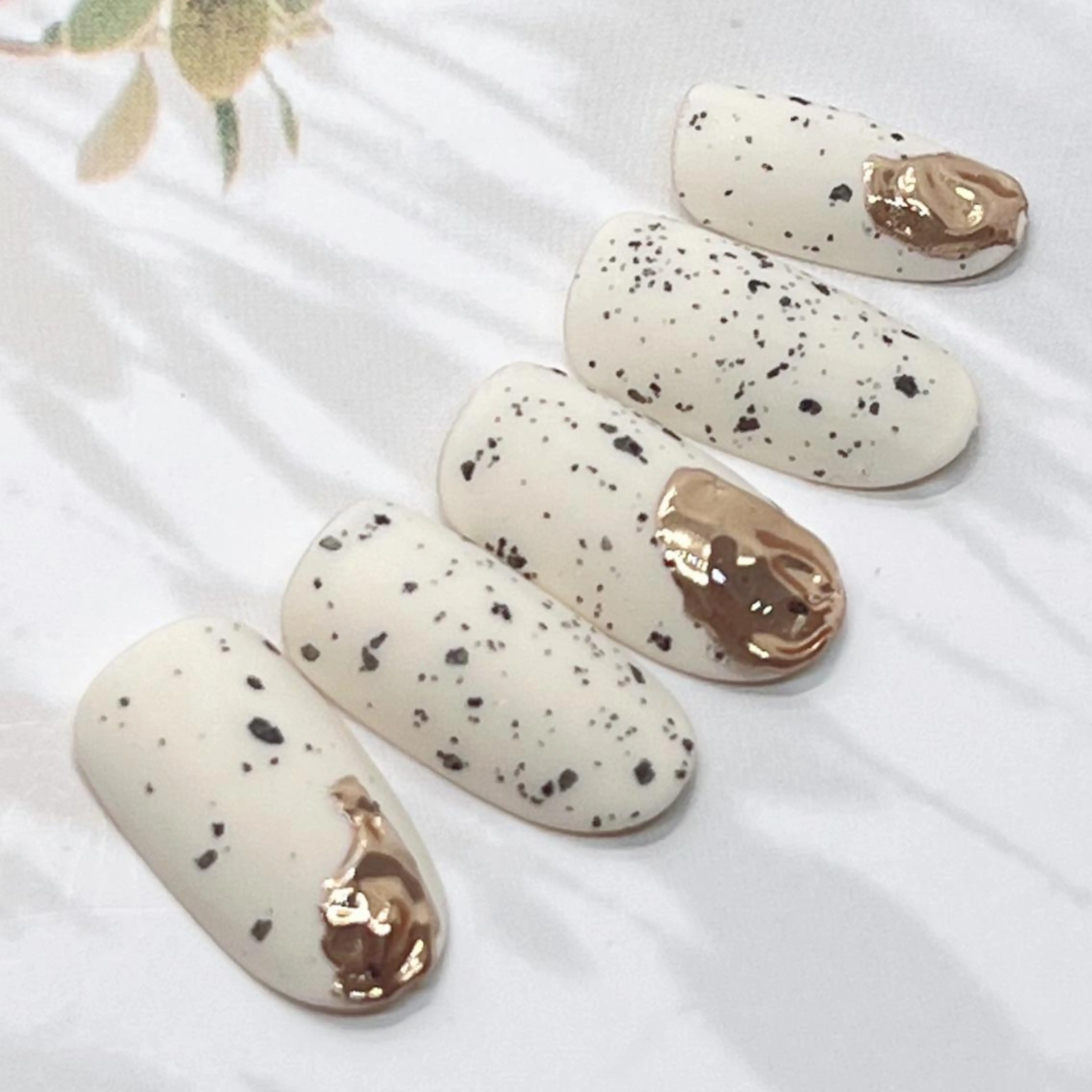 ネイル Ron's nail 笹岡のネイルデザイン