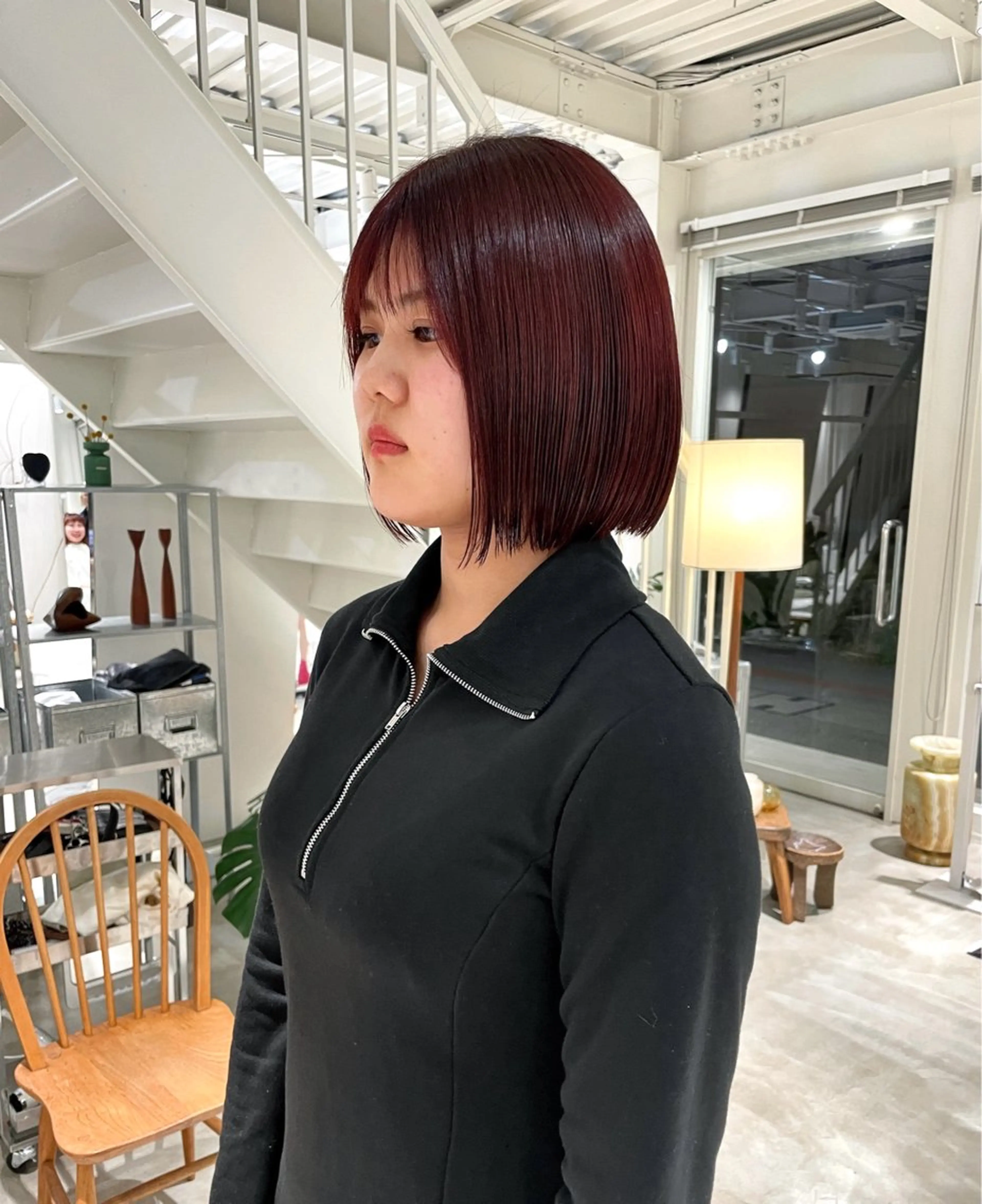 ショート カラー ヘアカラー 林 千聖のヘアスタイル