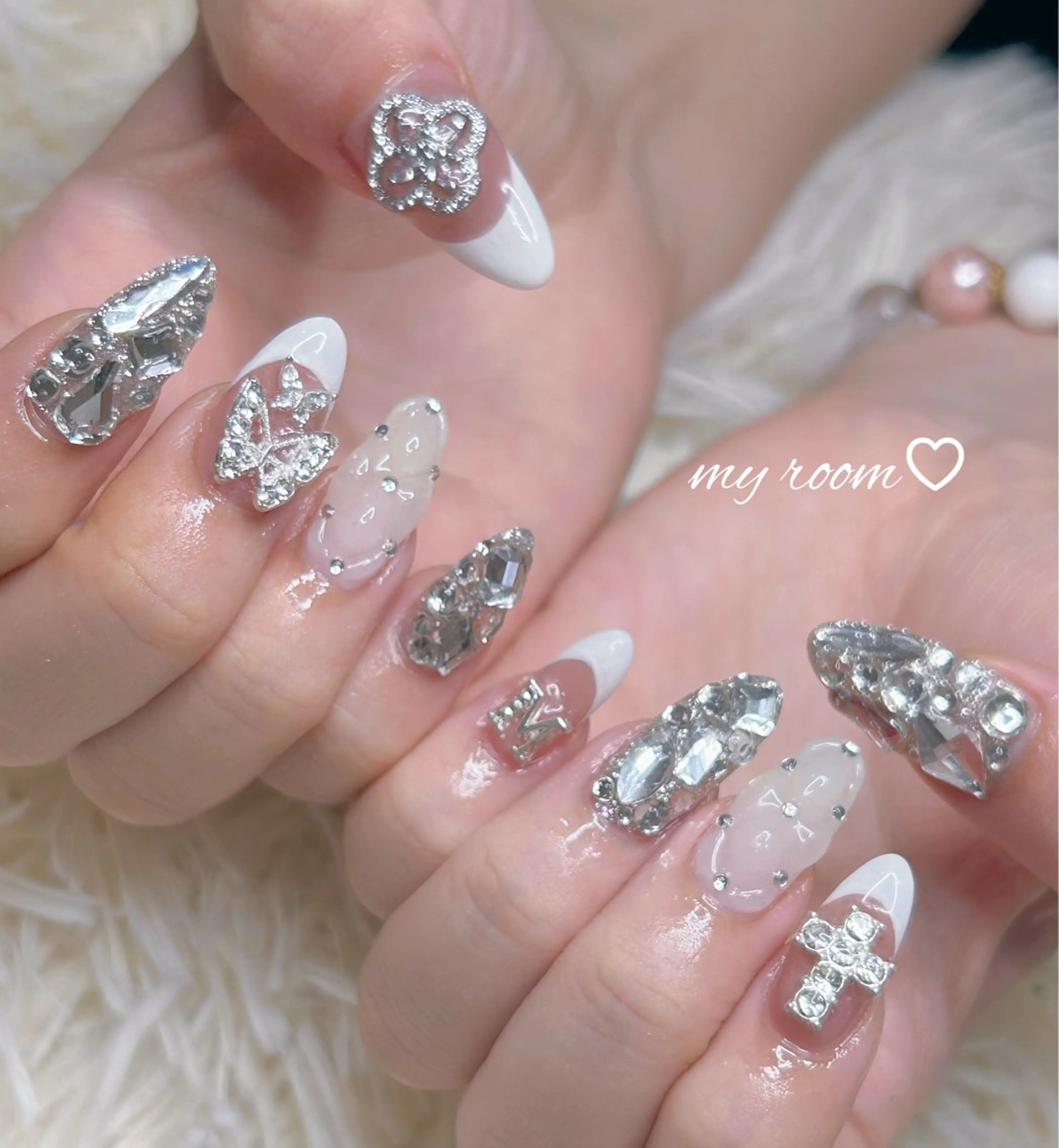 ネイル うるま市サロン Yuko Izawaのネイルデザイン