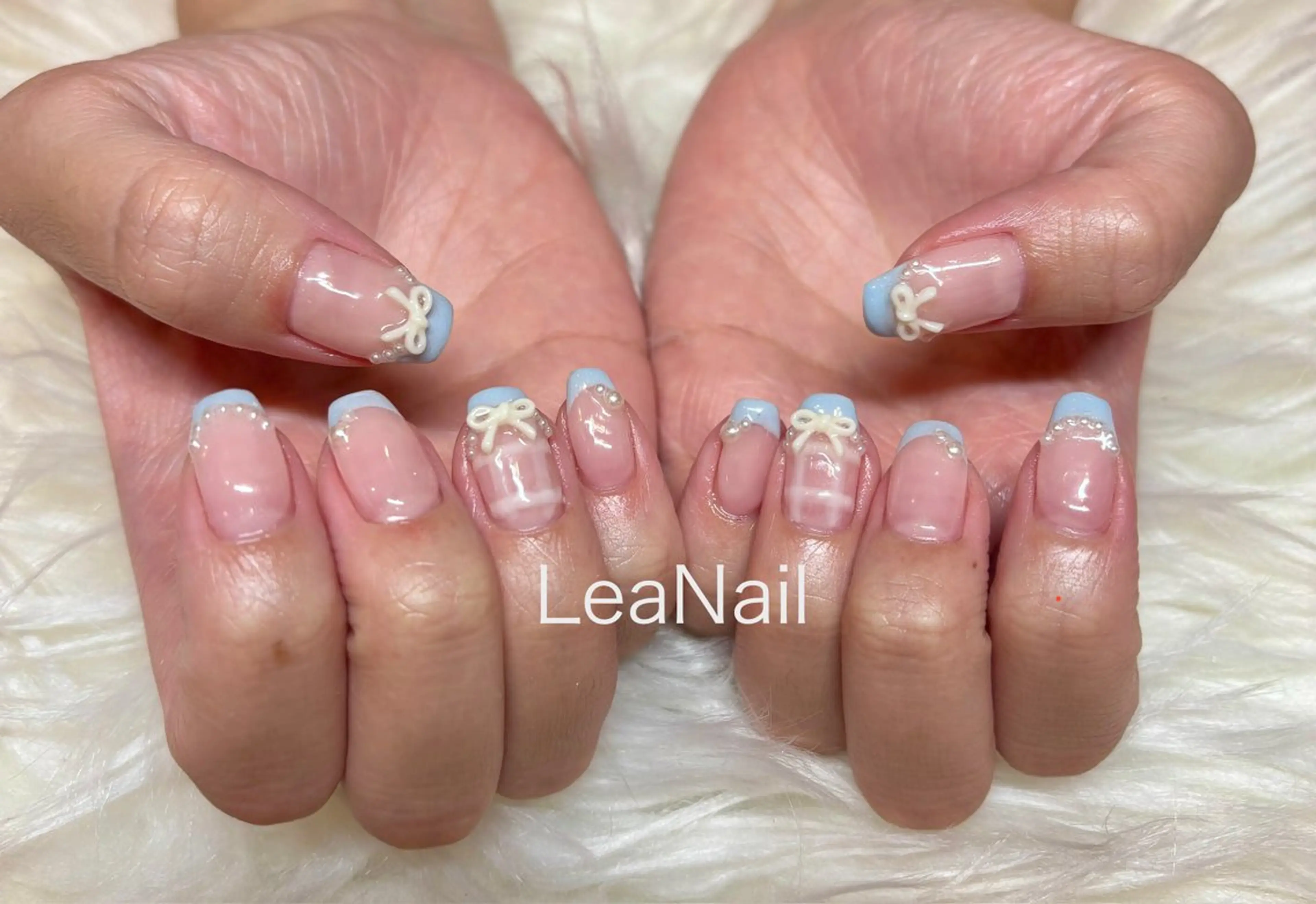 ネイル フレンチネイル 水色 Lea Nailのネイルデザイン