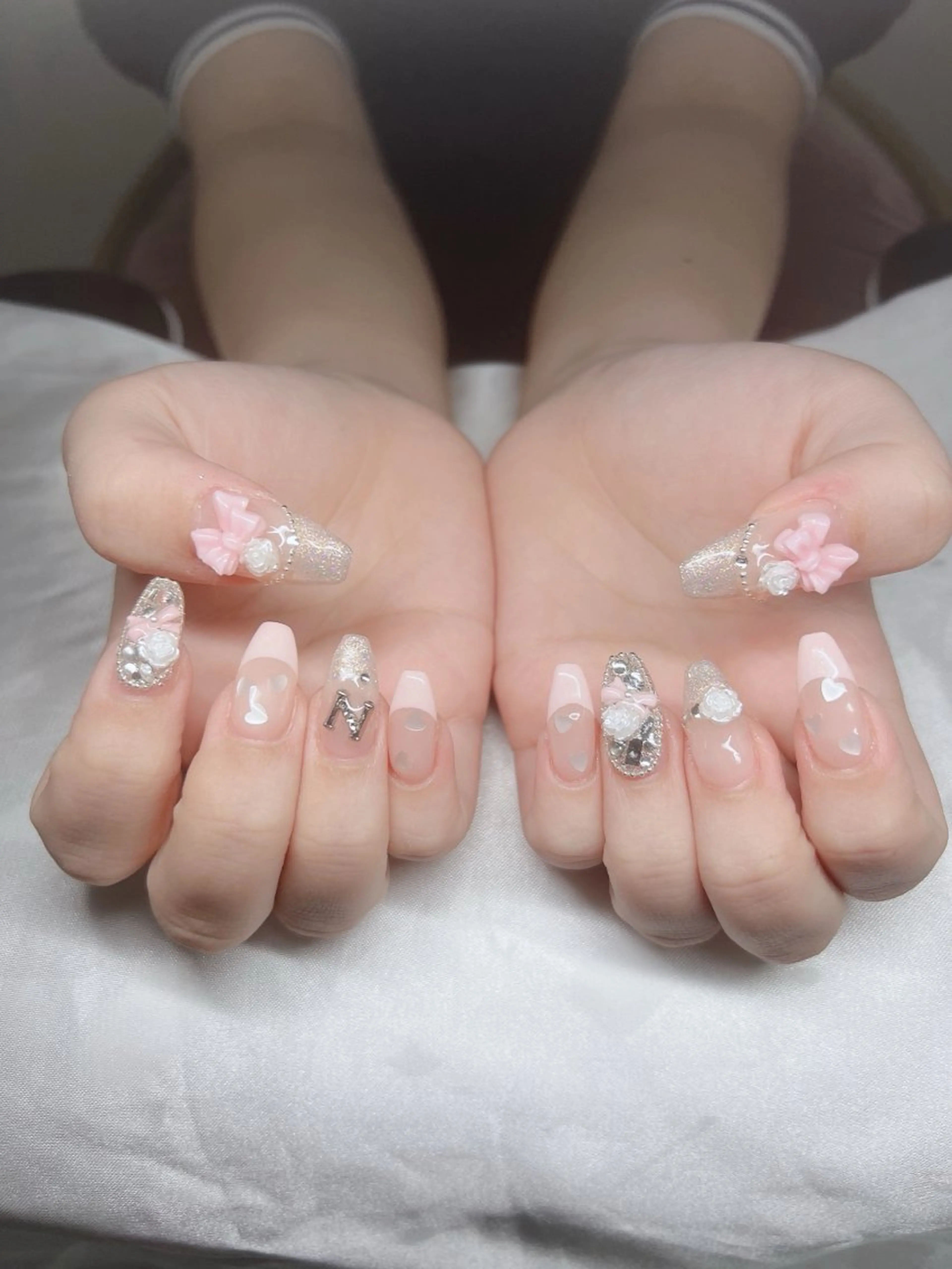 ネイル 長さ出し グラデーション キラキラネイル マグネットネイル ニュアンスネイル ハンドネイル Lee Nails チップ長さだし専門店のネイルデザイン